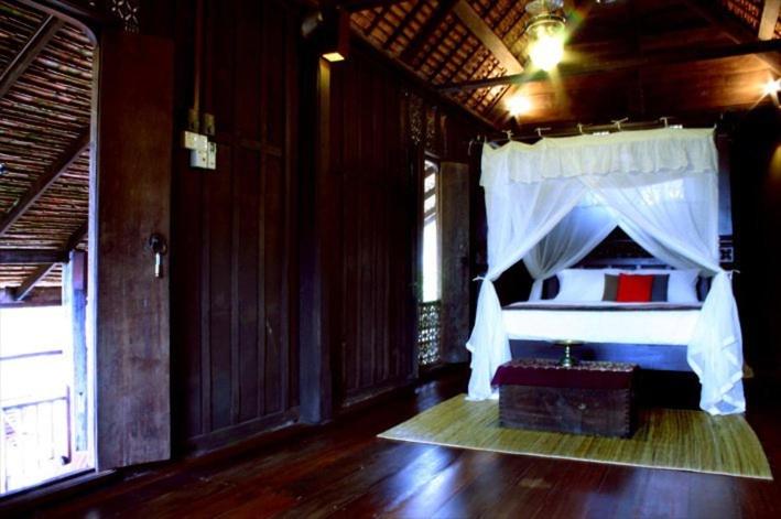 Grand Deluxe Villa - Photo 9