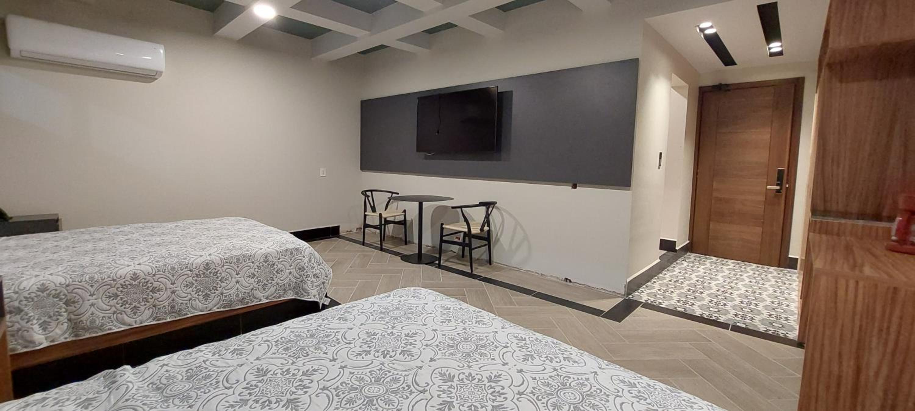 Twin Room photo 2