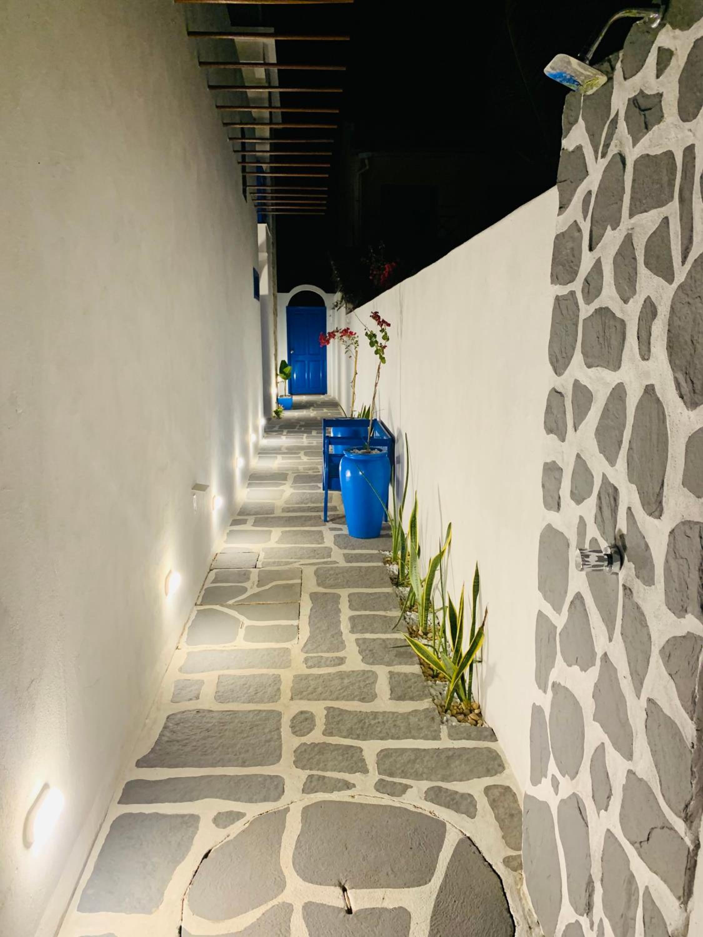 Deluxe Villa - Photo 16