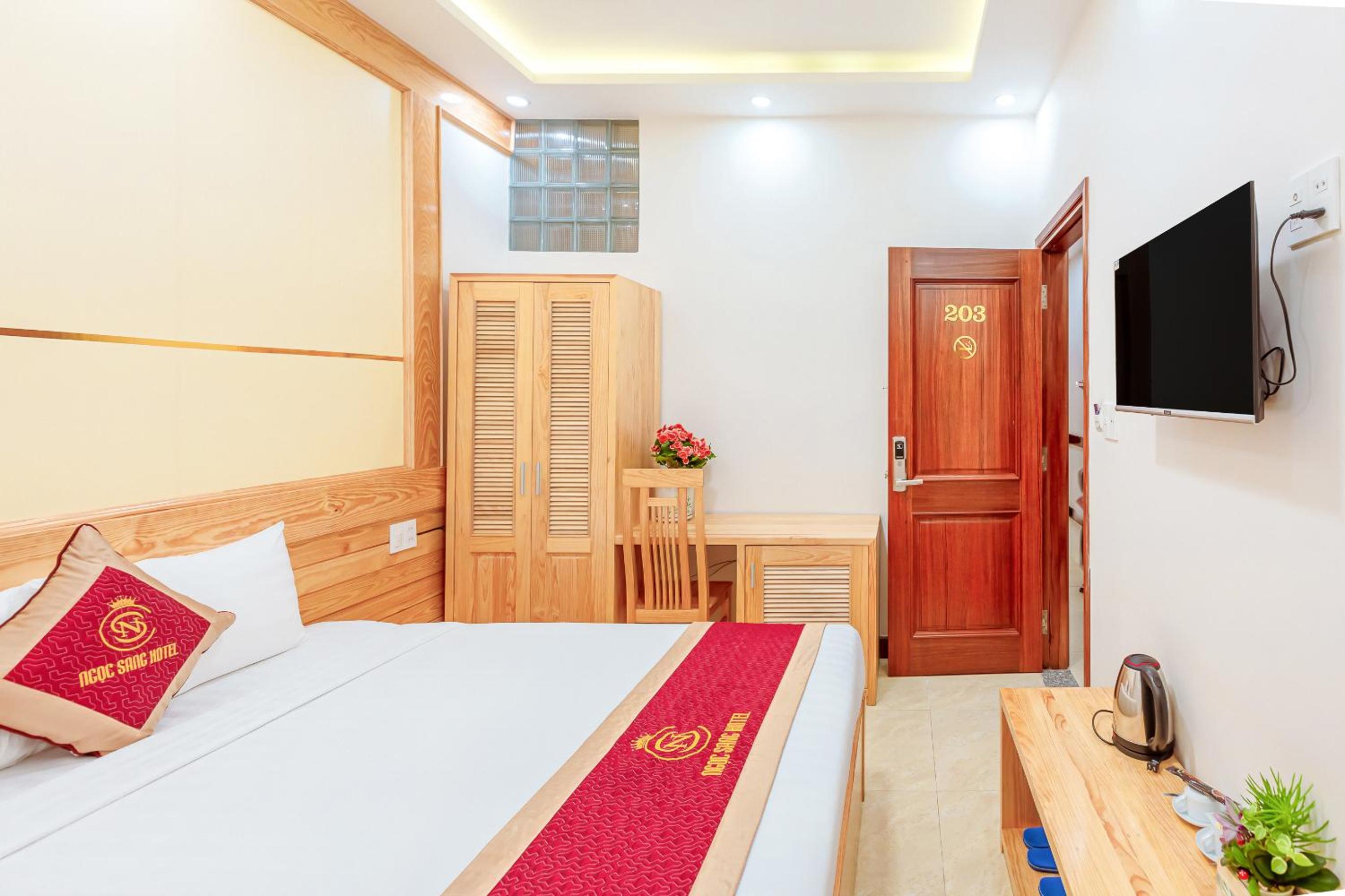 Standard Double Room - Photo 5