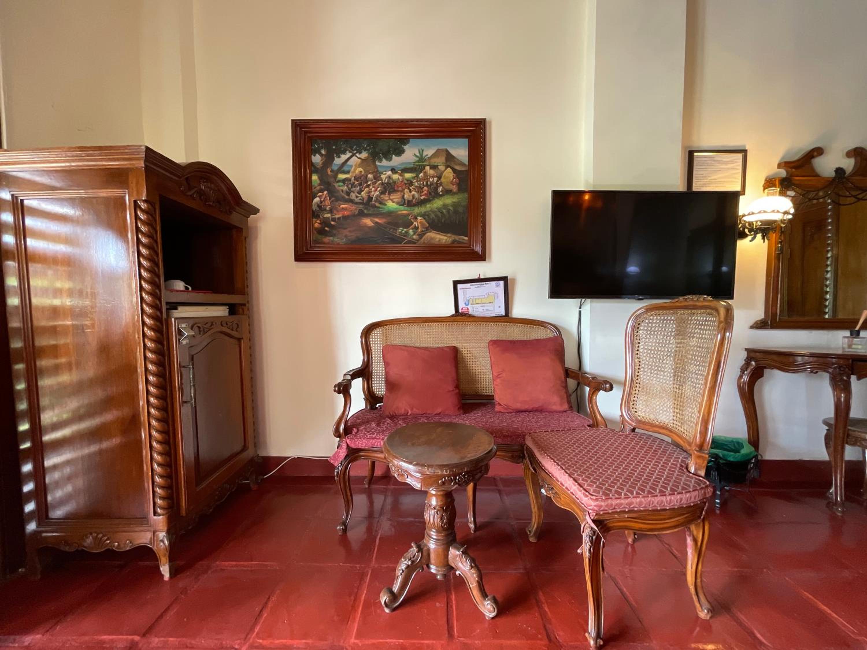 Deluxe Room - Photo 4