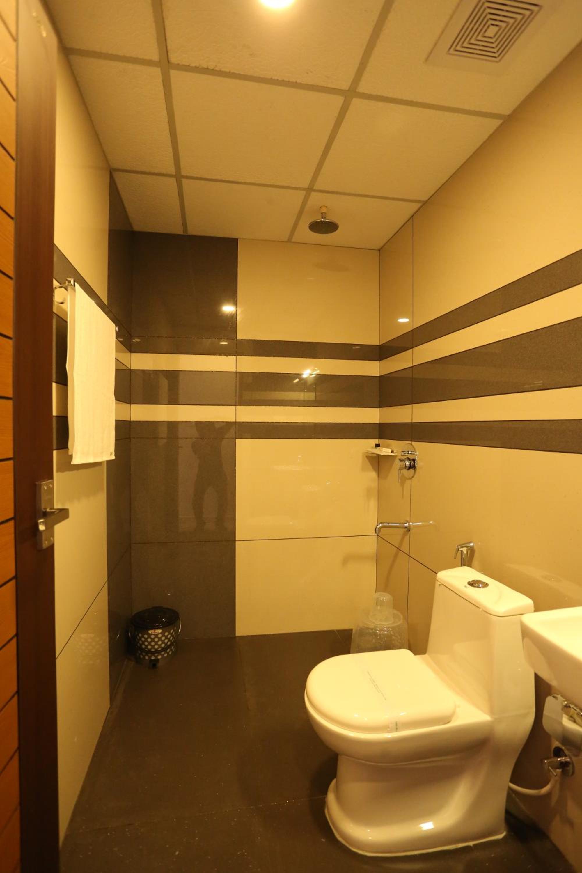 King Room with Balcony photo 3