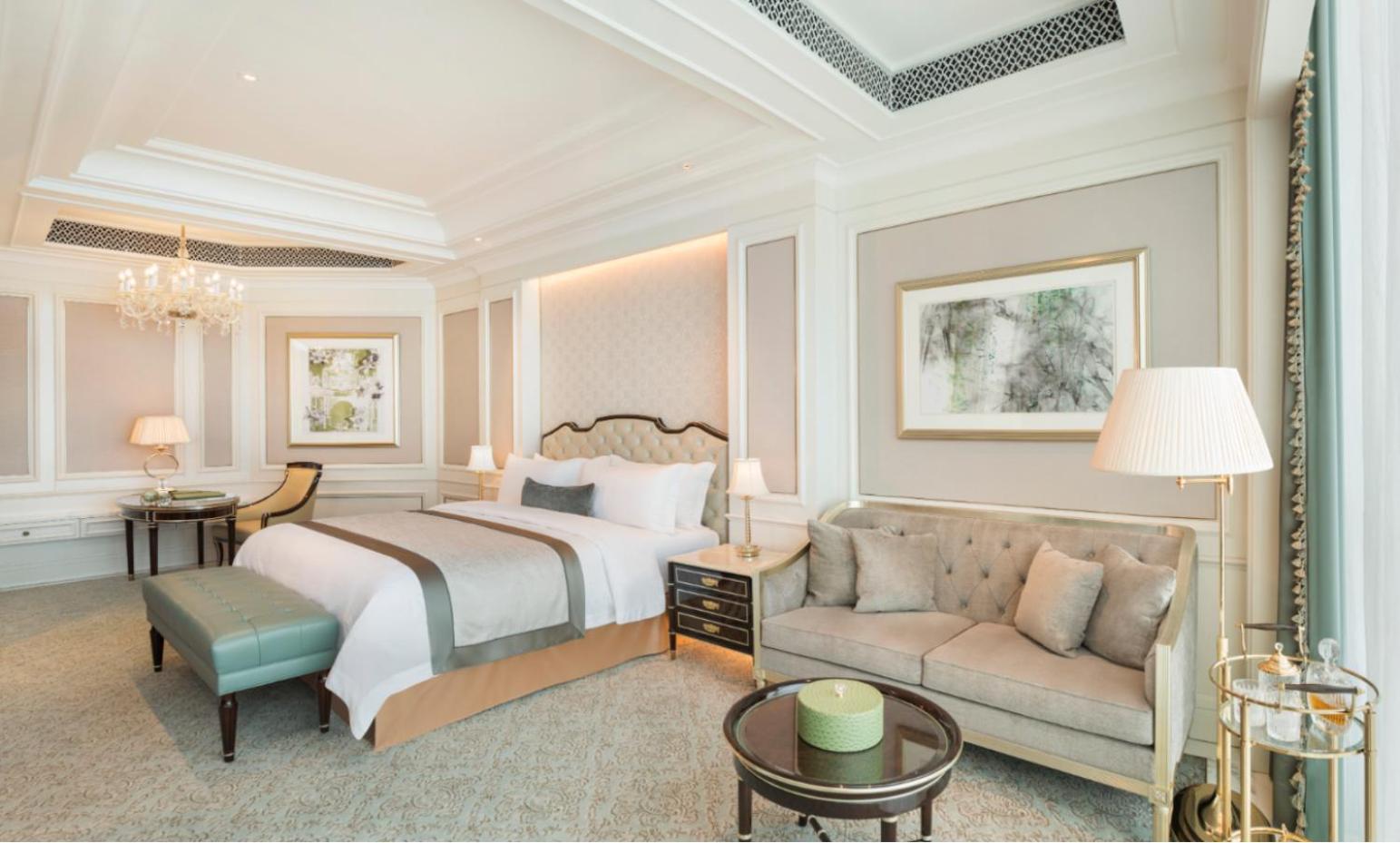 Deluxe Room, Guest room, 1 King, City view