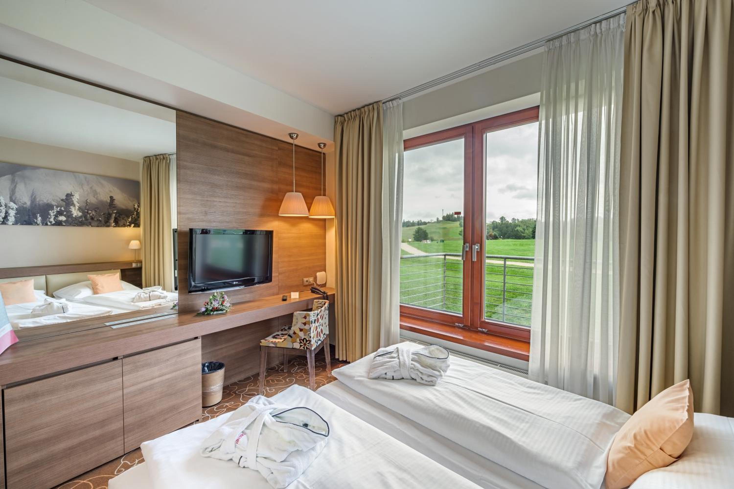Double or Twin Room with Spa Access