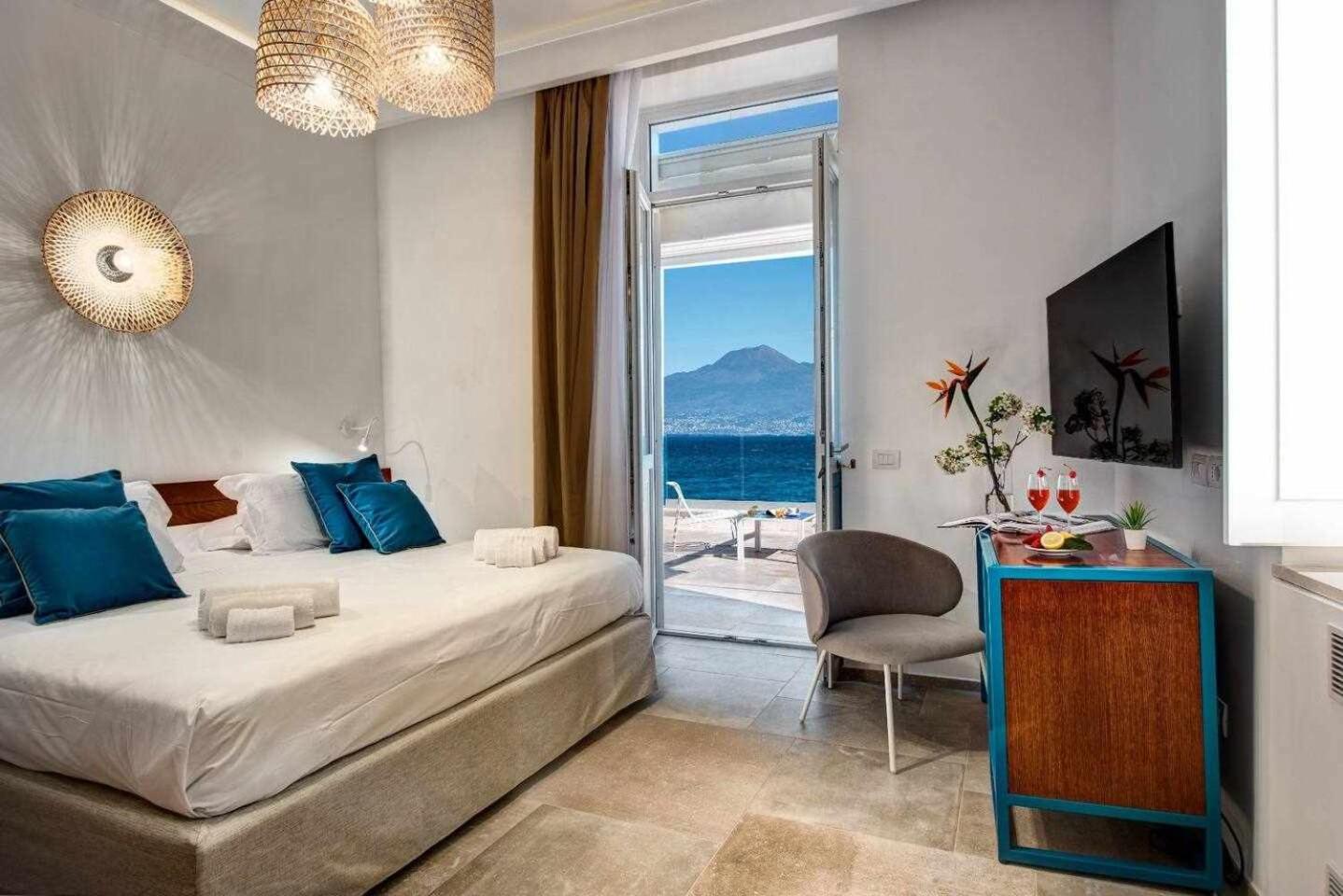 Deluxe Villa with Sea View