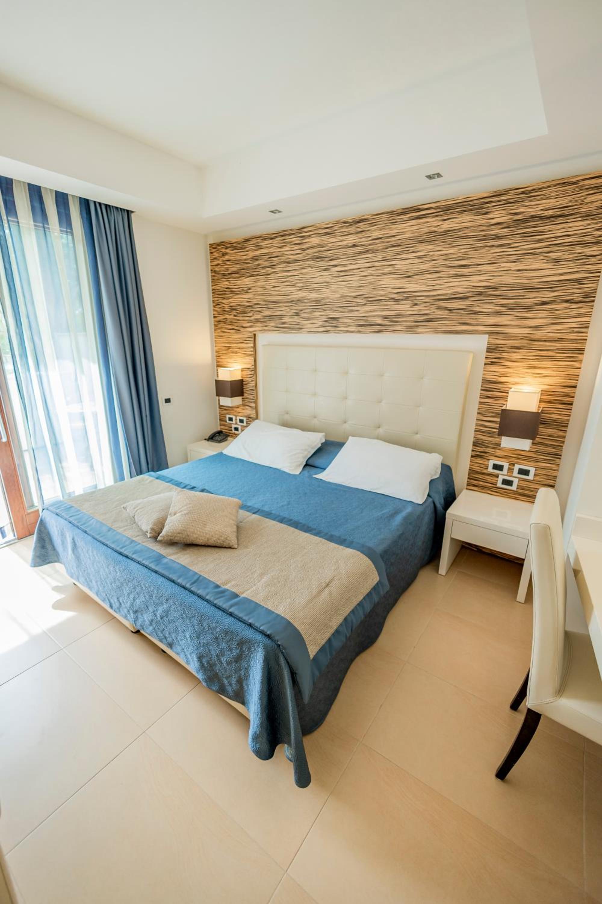 Classic Double Room with Balcony