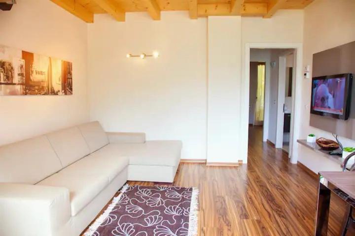 Three-Bedroom Apartment photo 1