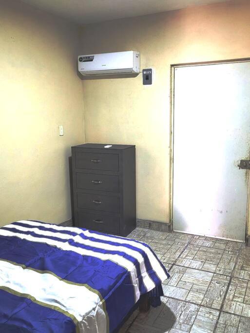 Two-Bedroom House photo 2