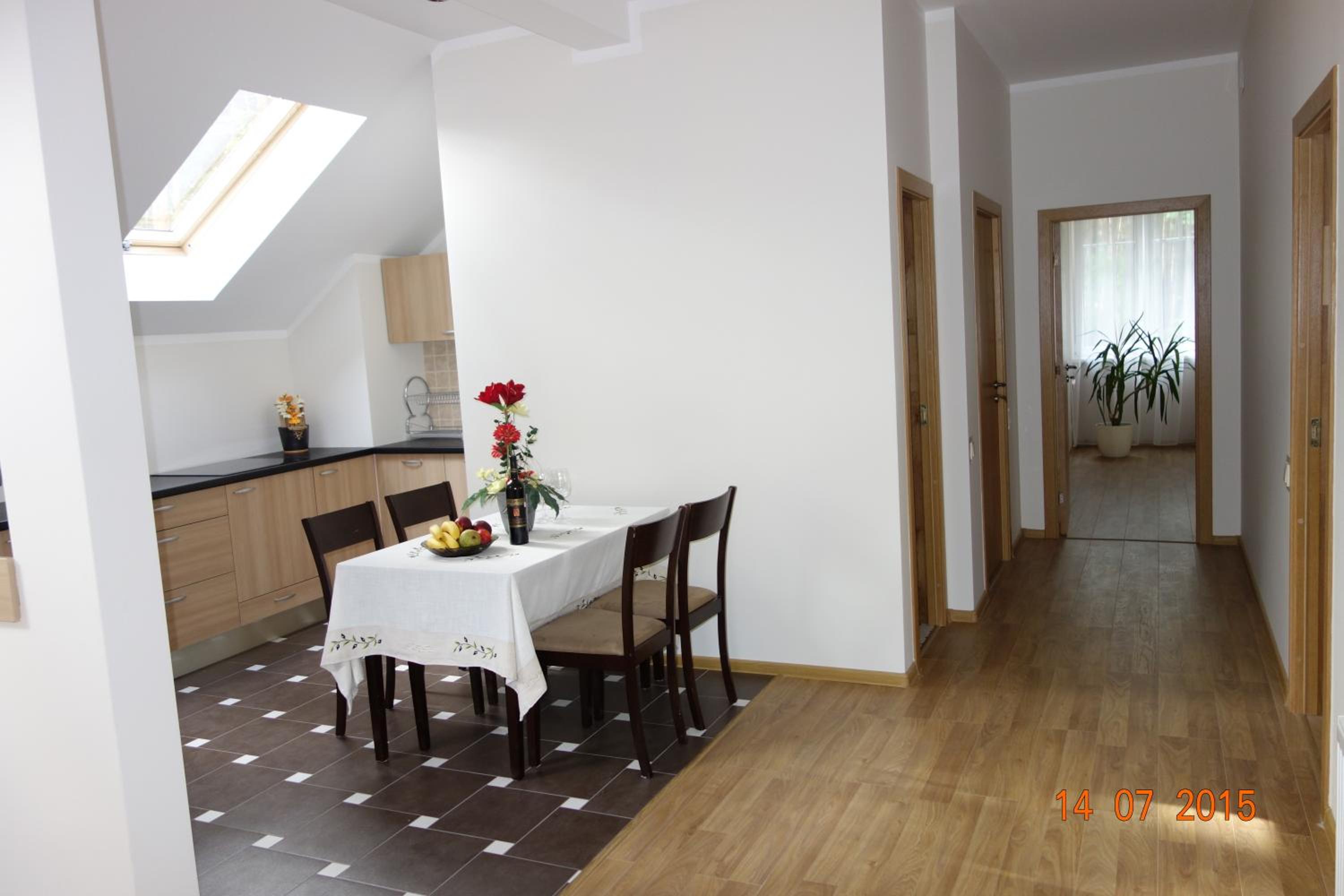 Four-Bedroom Apartment - Photo 8