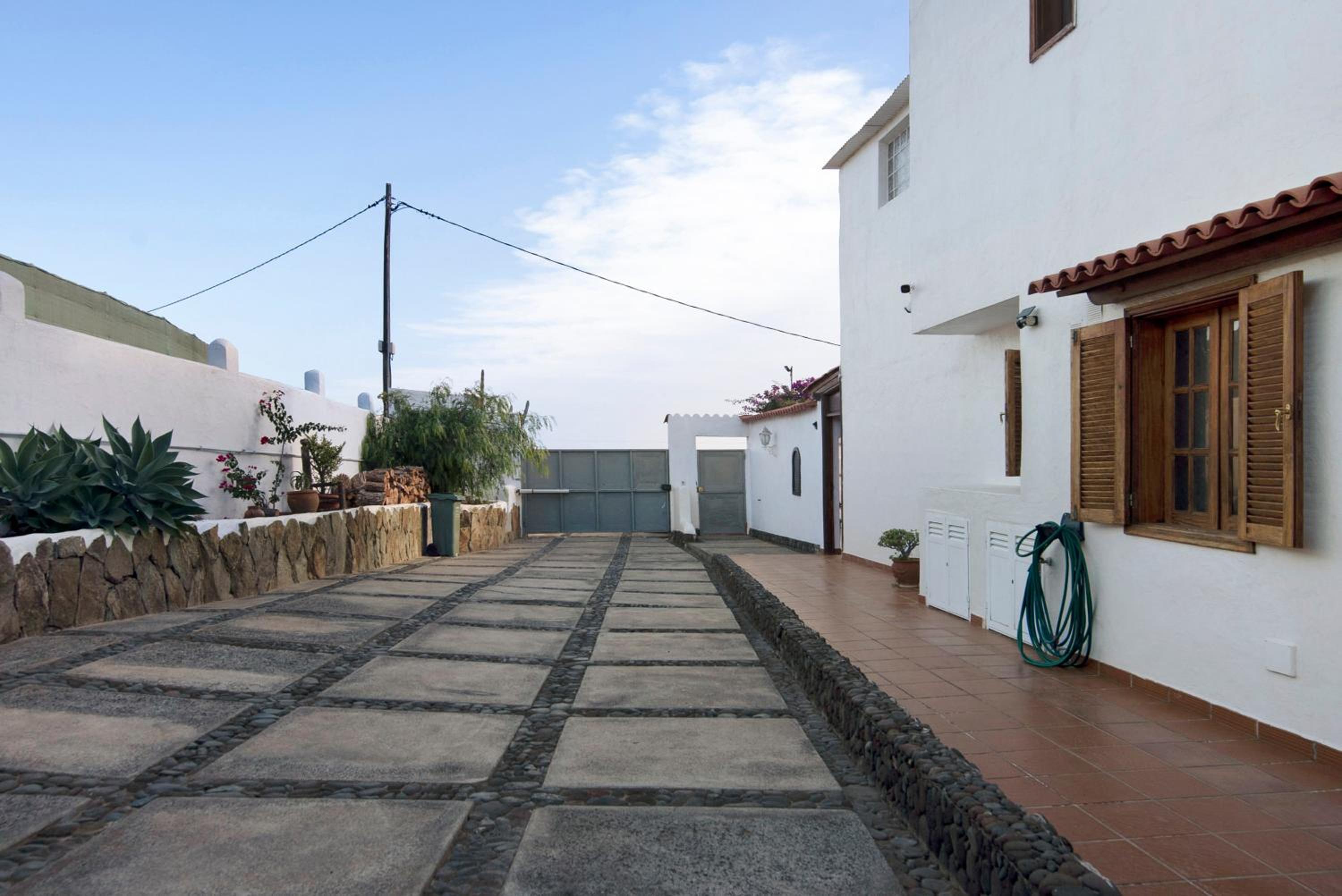 Villa with Sea View photo 2