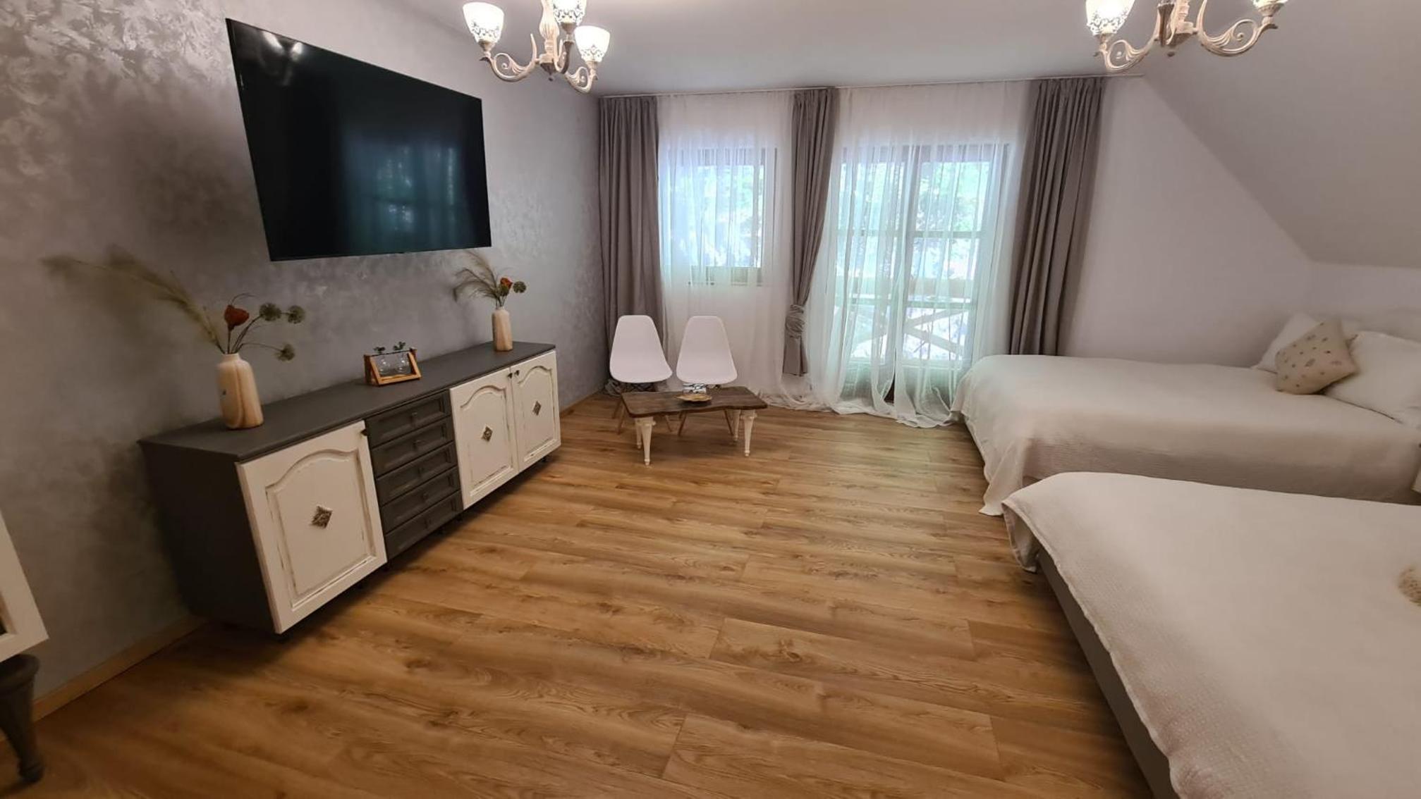 Deluxe Queen Room with Two Queen Beds