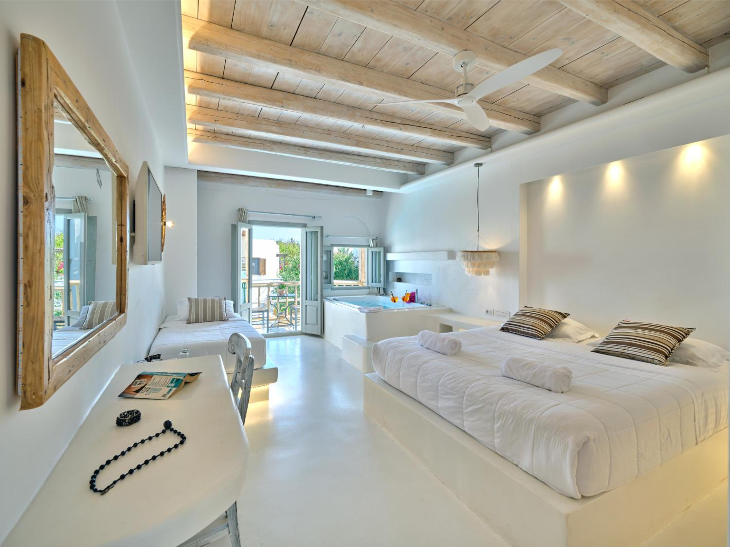Superior Double Room - Photo 7