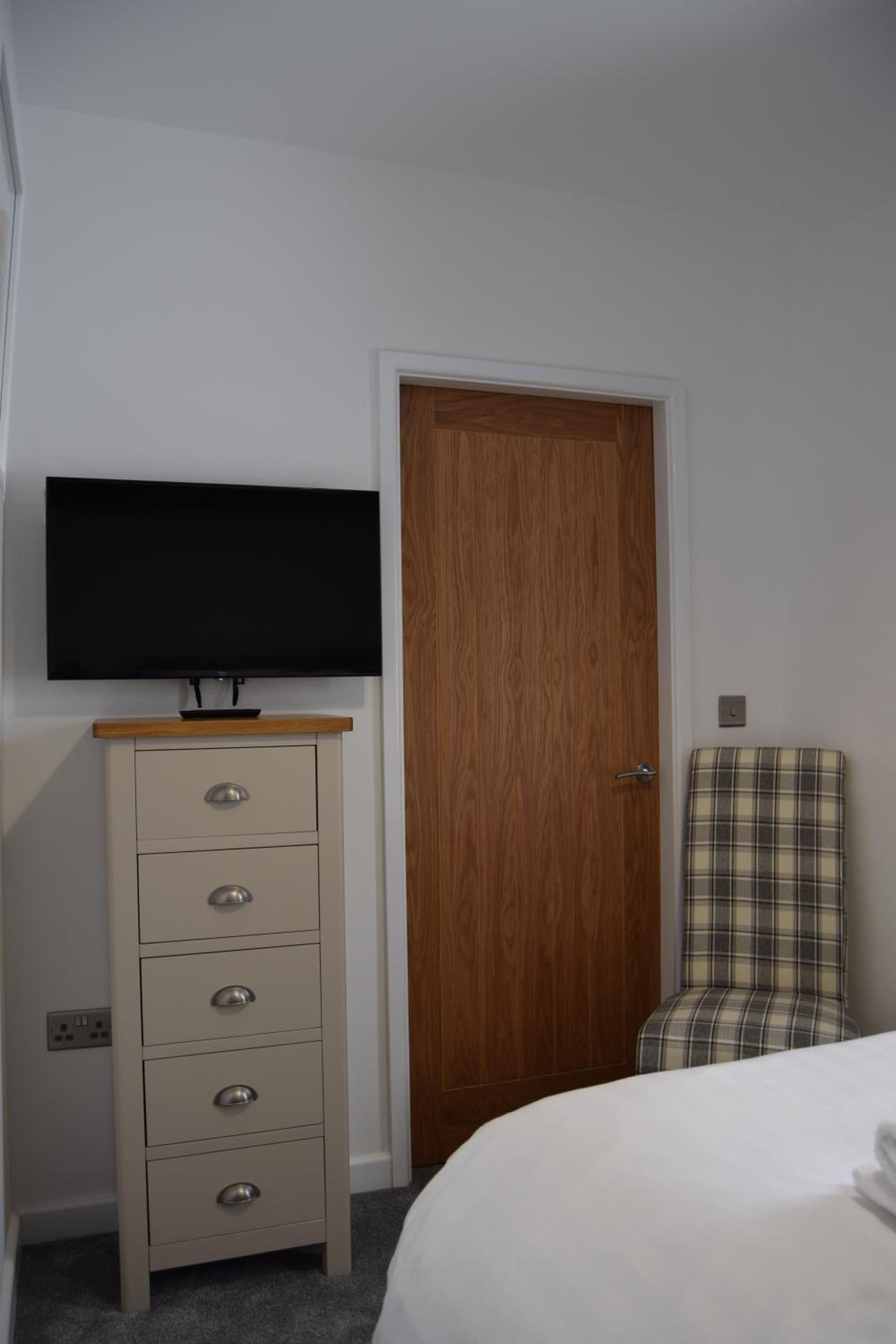 Two-Bedroom House photo 1