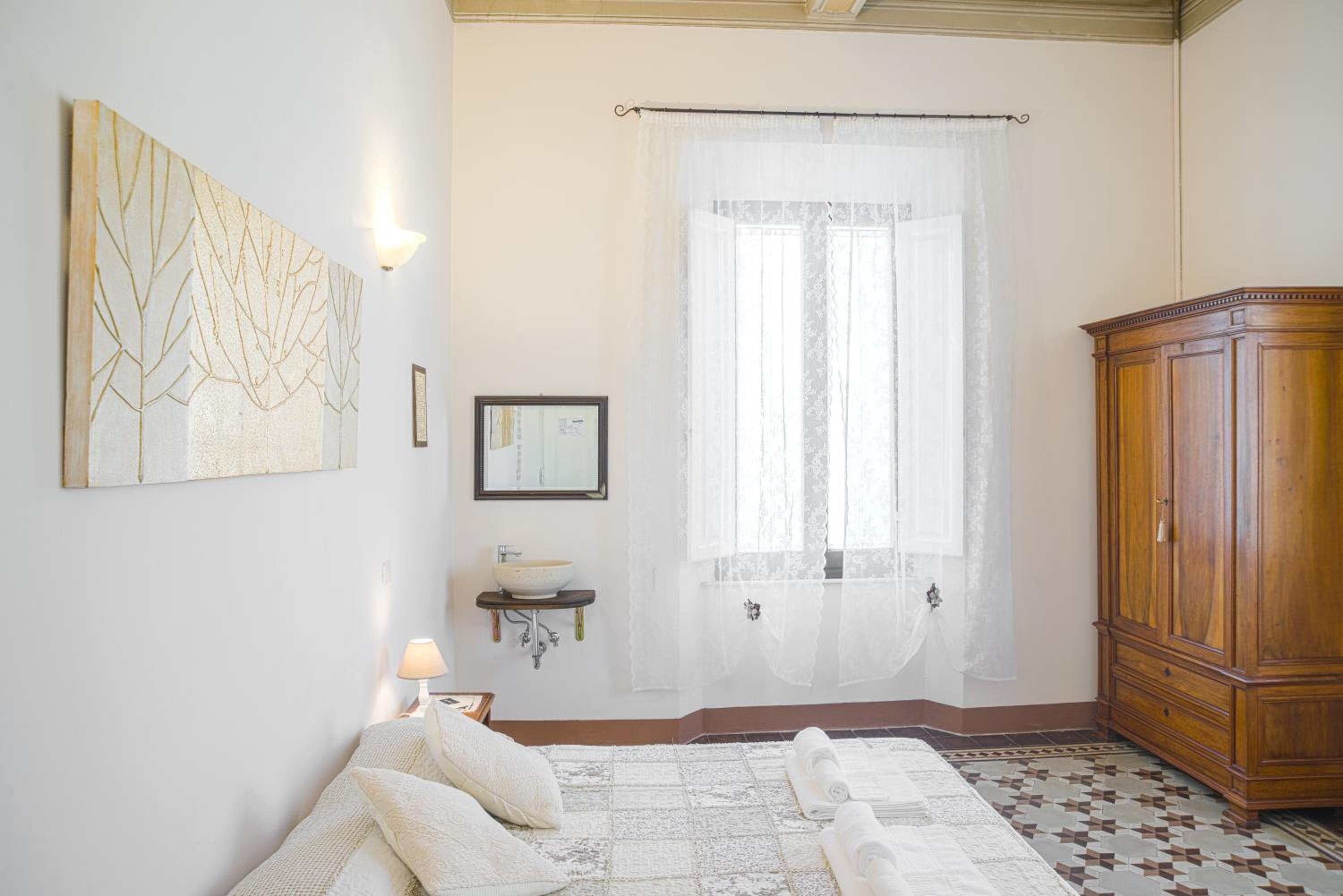 Superior Double Room - Photo 1