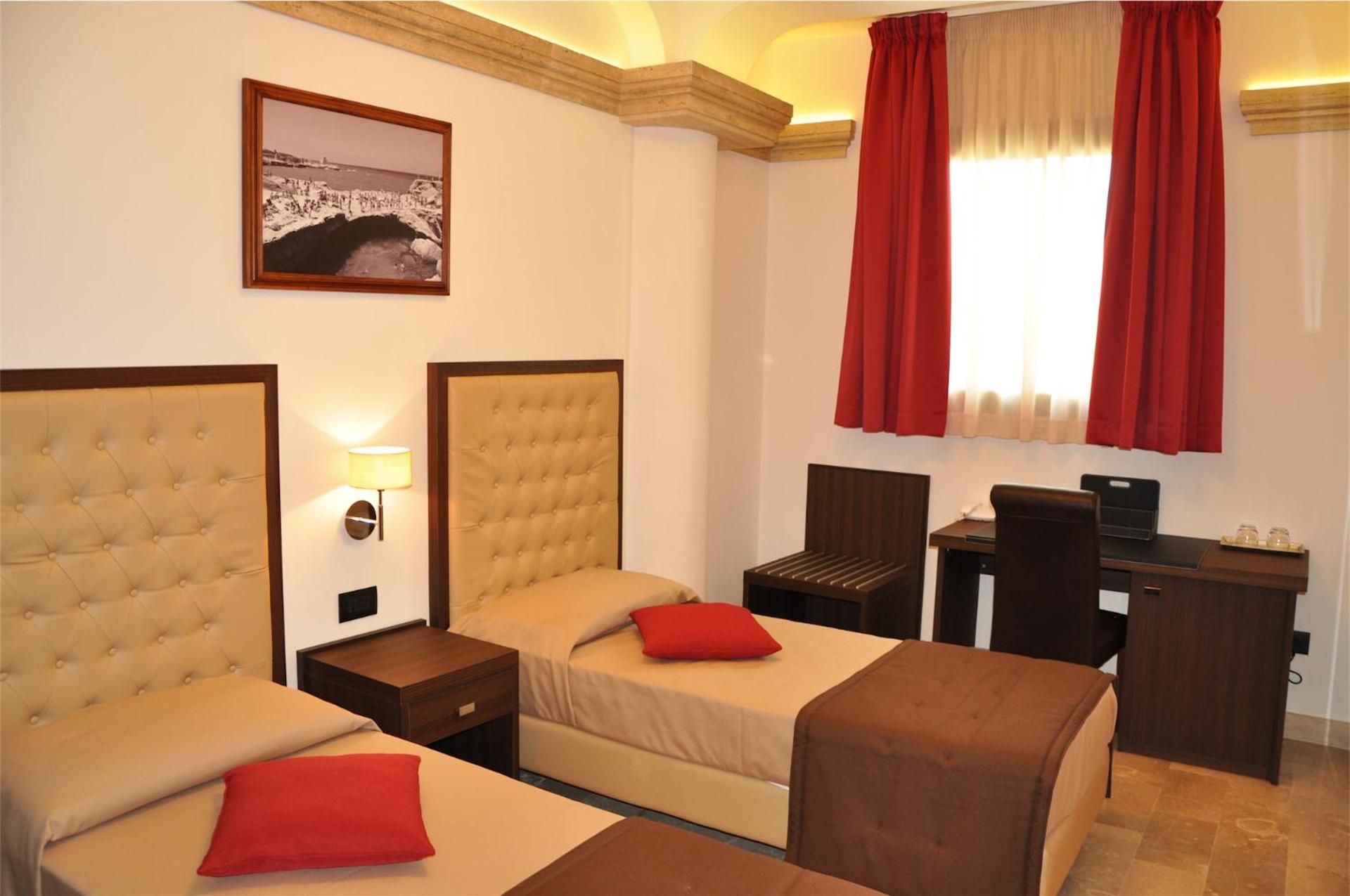 Superior Double or Twin Room photo 3