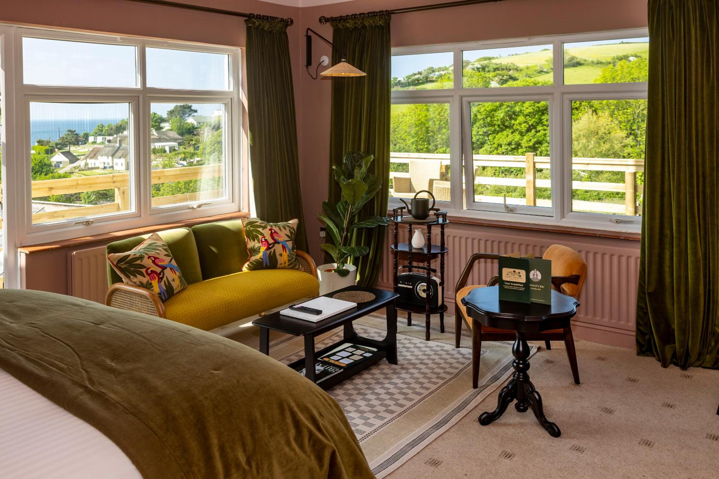 Junior Suite with Sea View photo 1