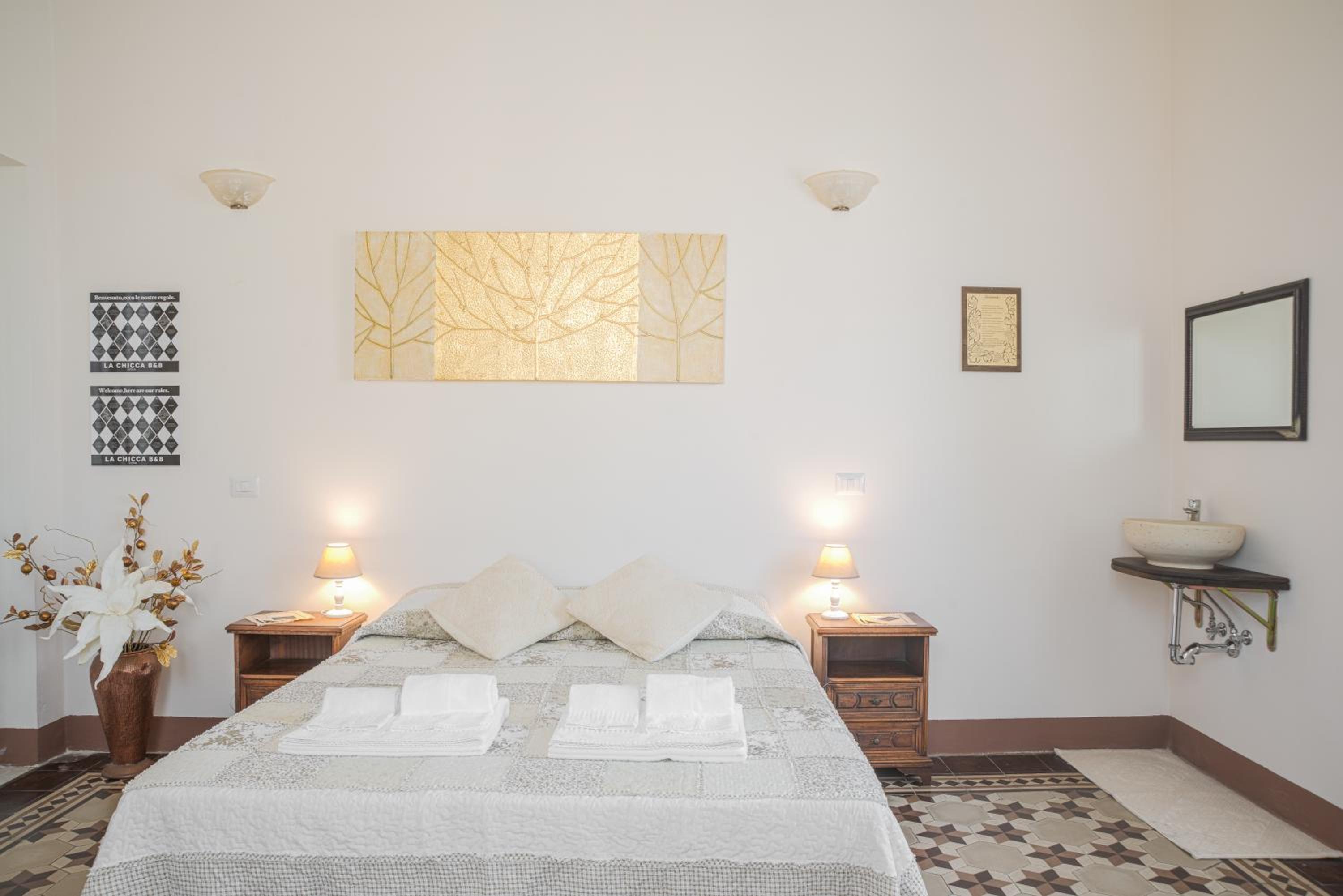 Superior Double Room - Photo 7