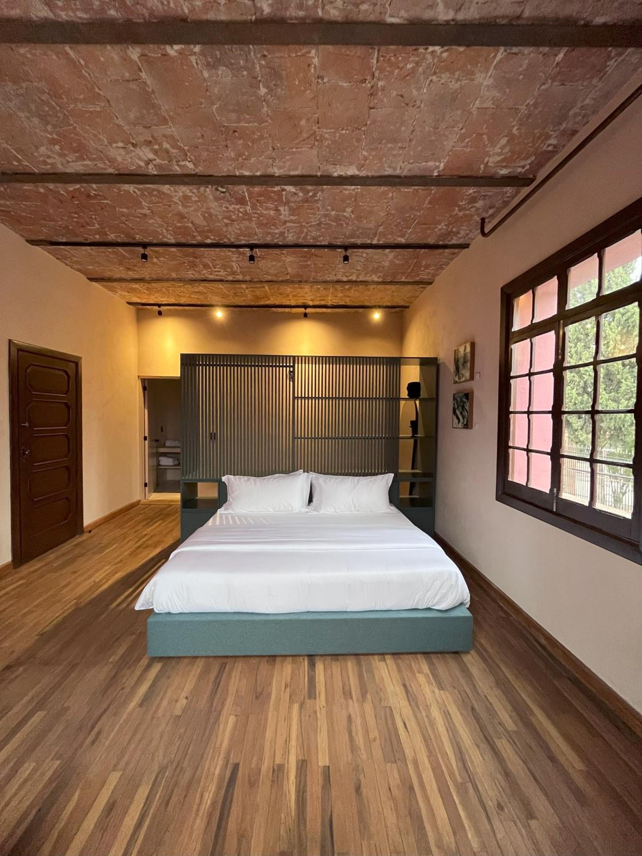 Suite with City View