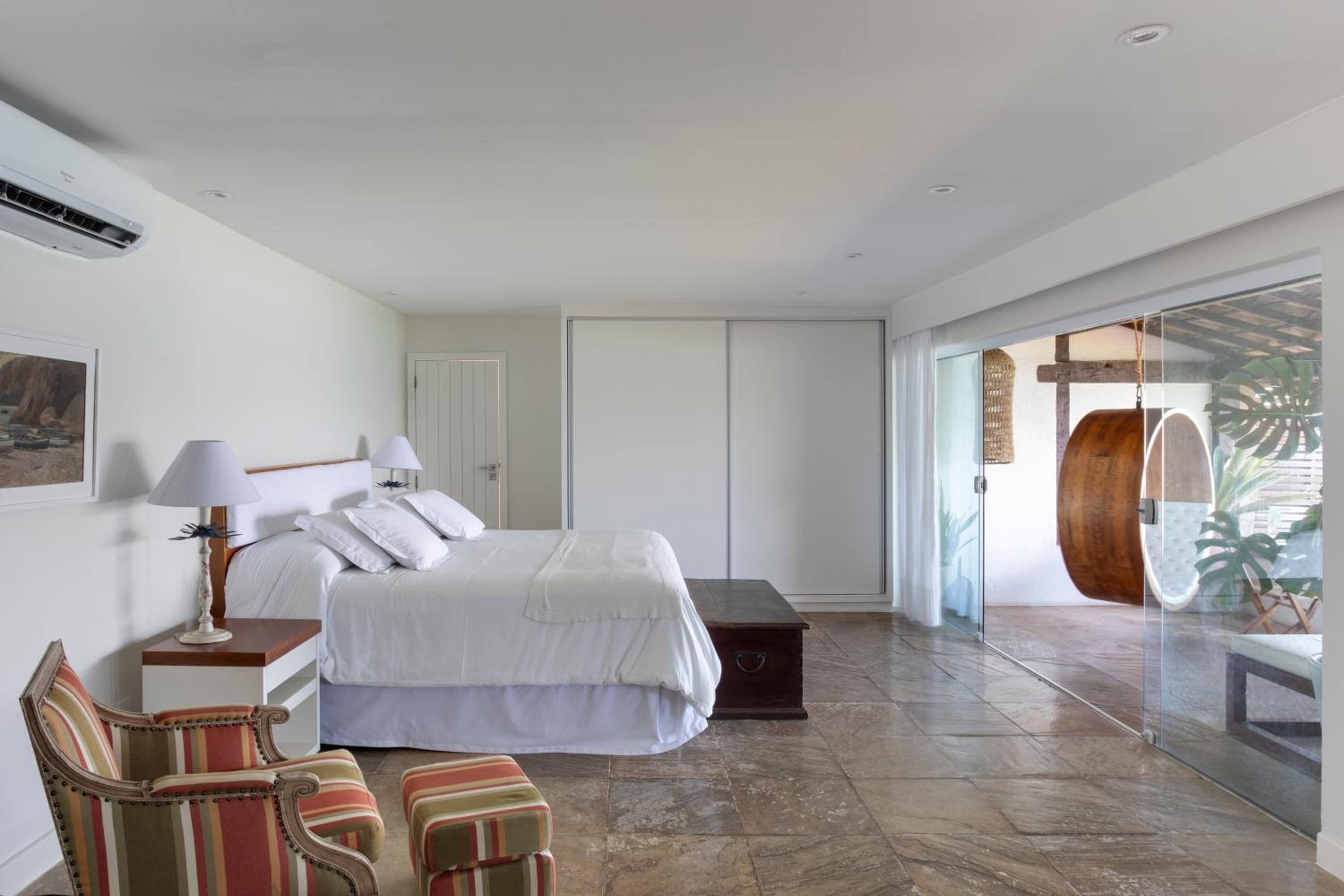 Suite with Balcony and Sea View photo 3