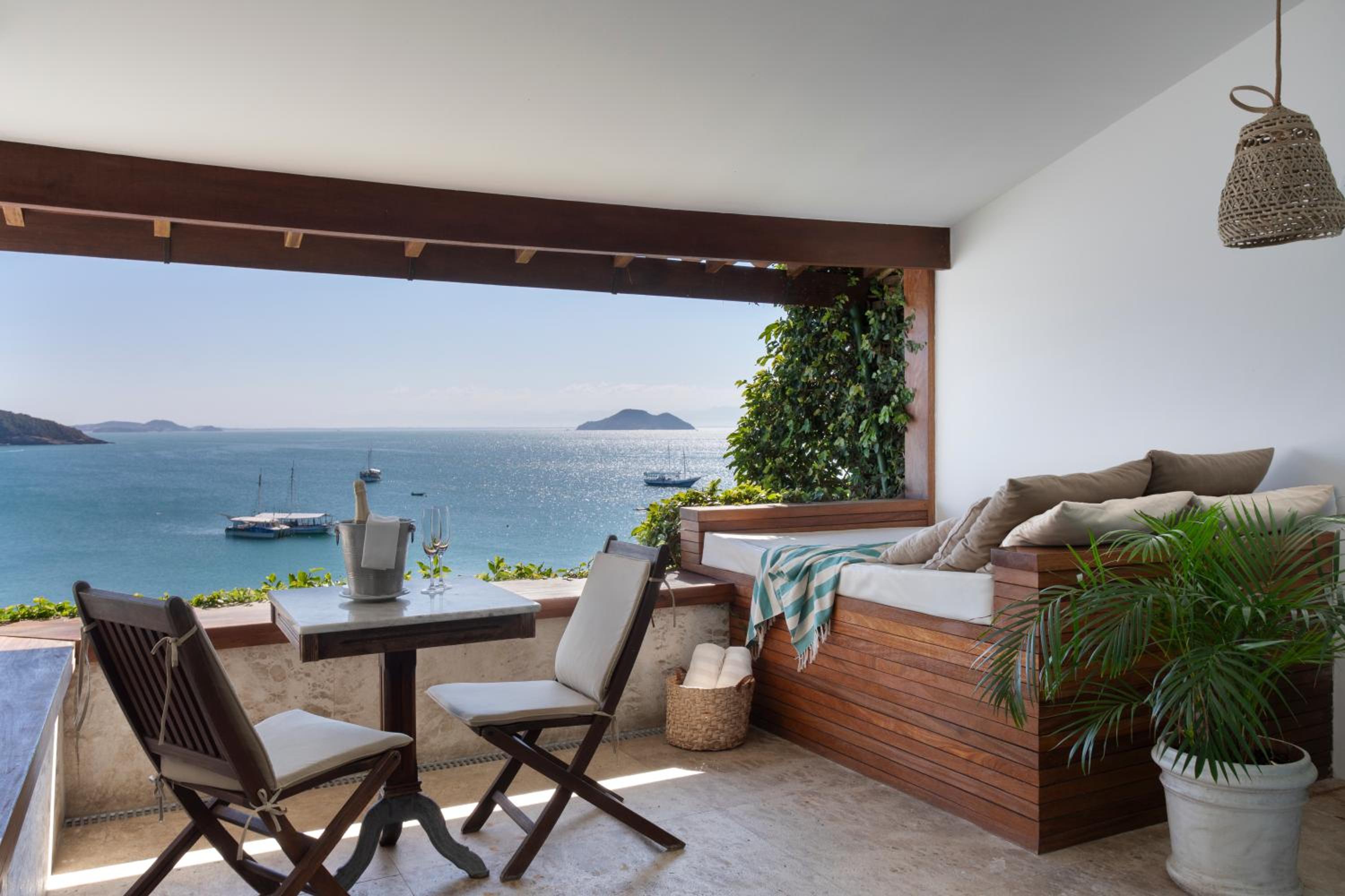 Suite with Private Pool photo 3