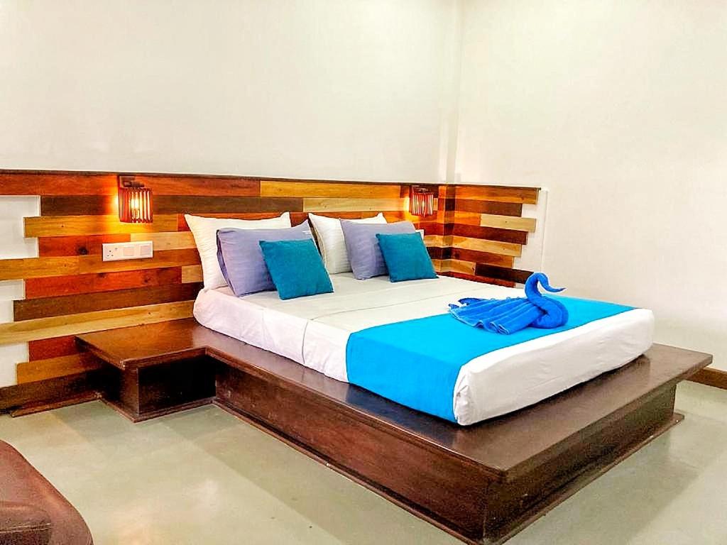 King Room with Garden View