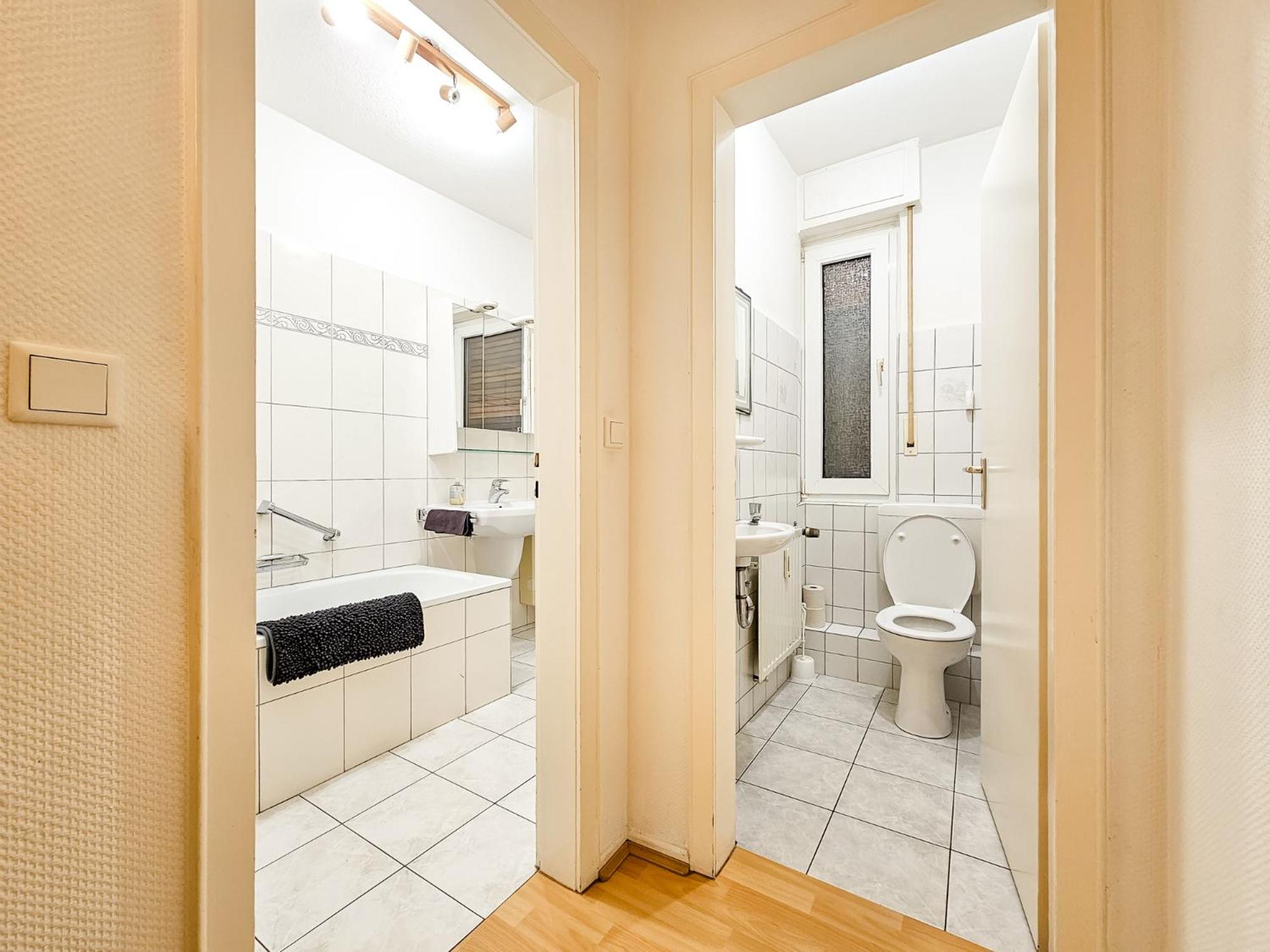 Three-Bedroom Apartment with Balcony photo 2