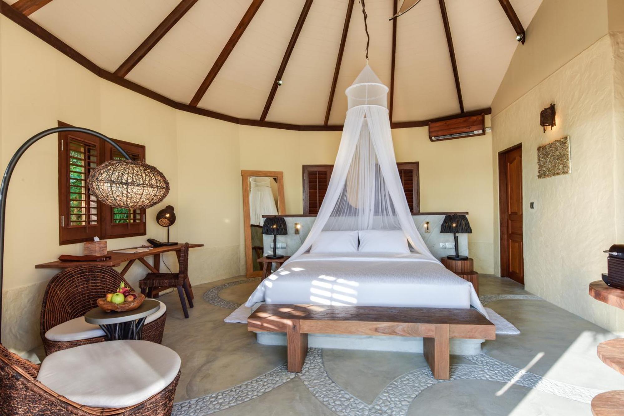 Beach Villa with 20% off on SPA