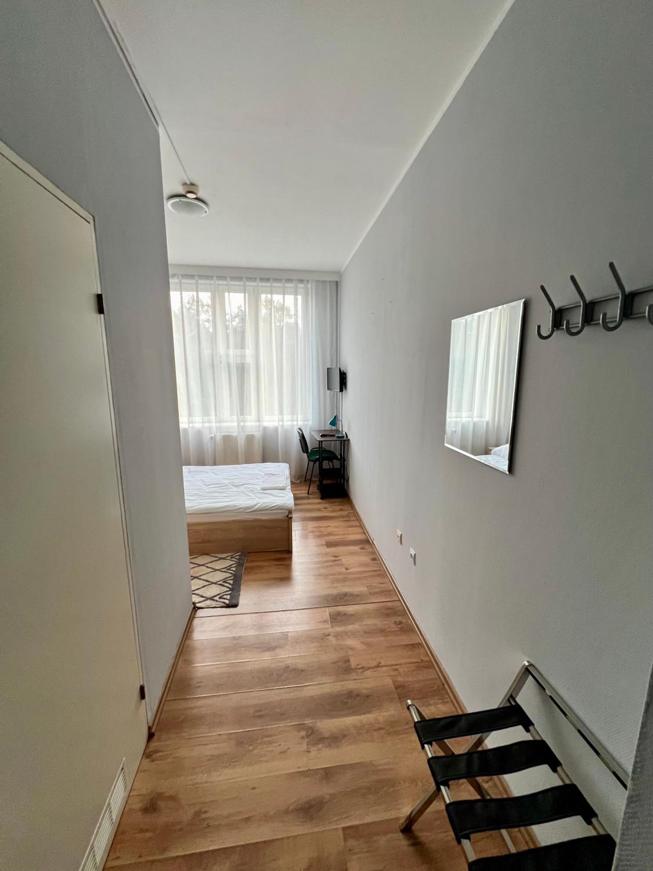 Double Room - Photo 3