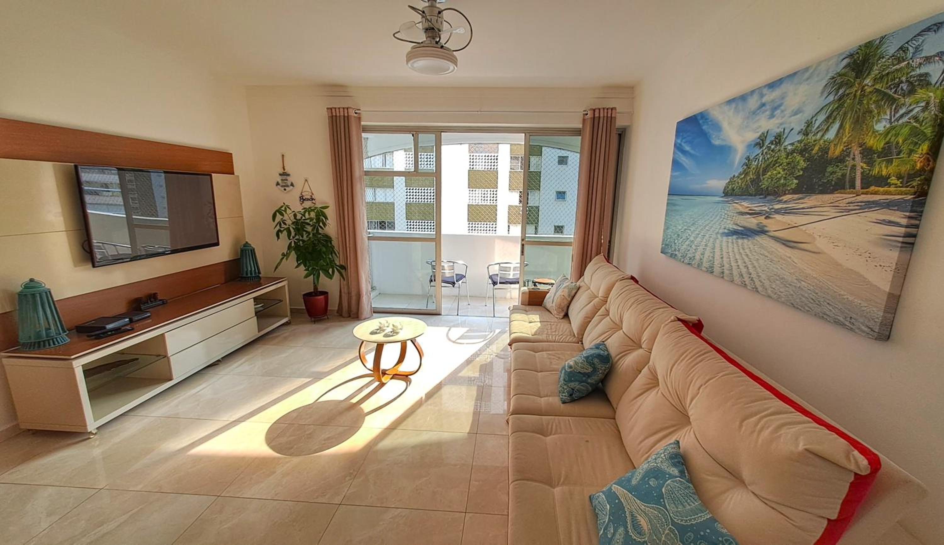 Apartment photo 1