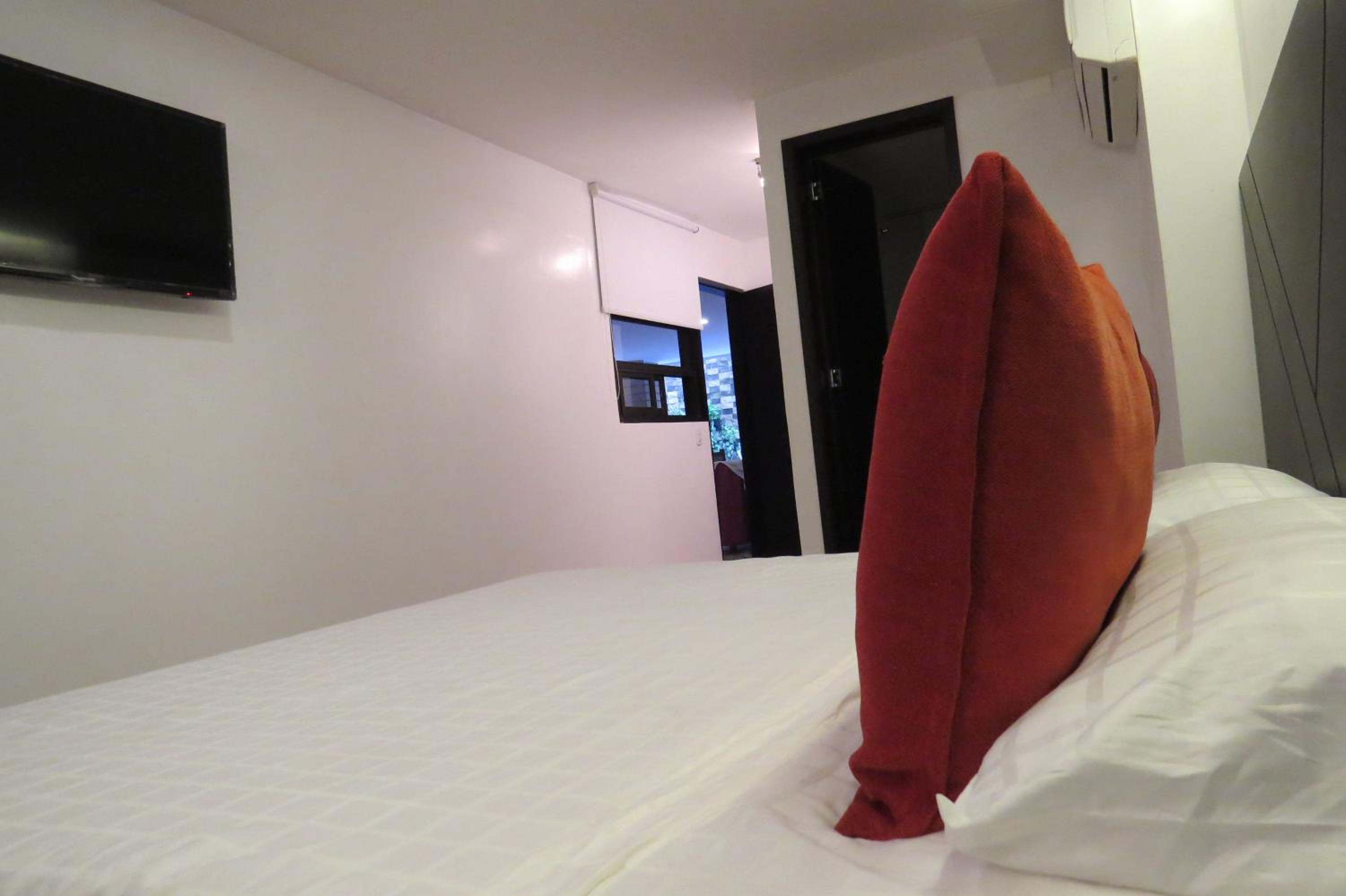 Single Room photo 3