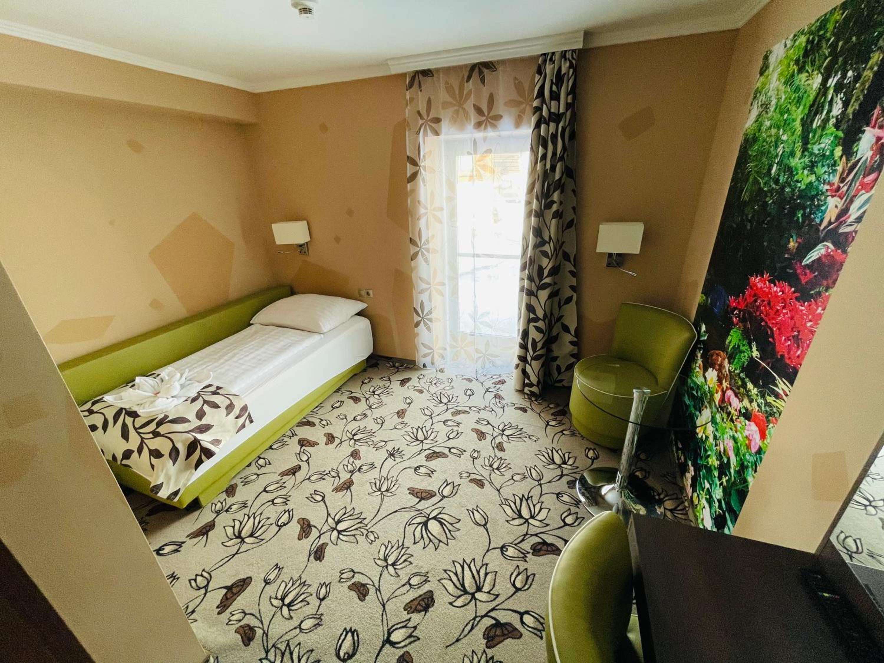 Single Room photo 1