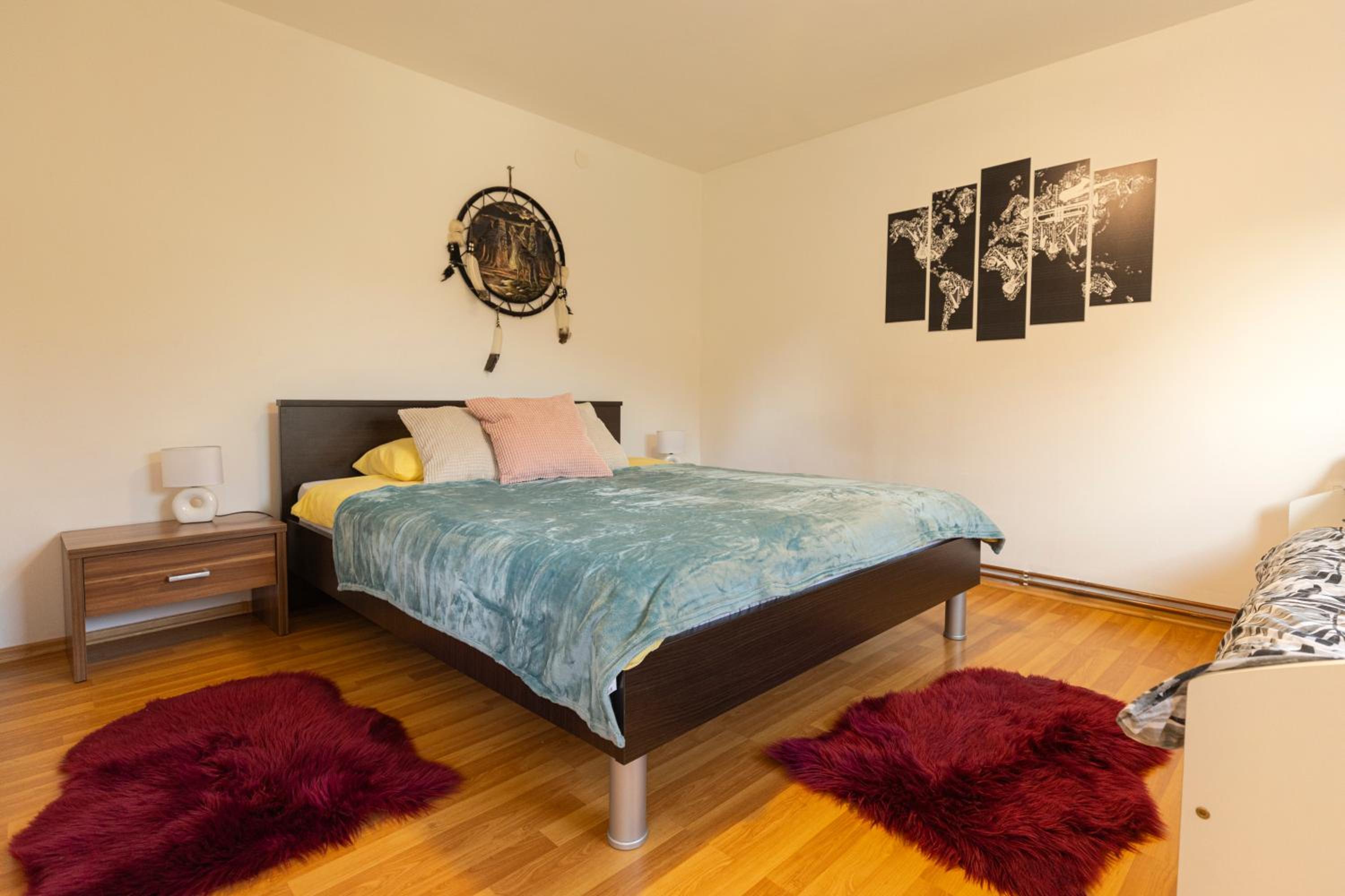 Two-Bedroom House - Photo 41