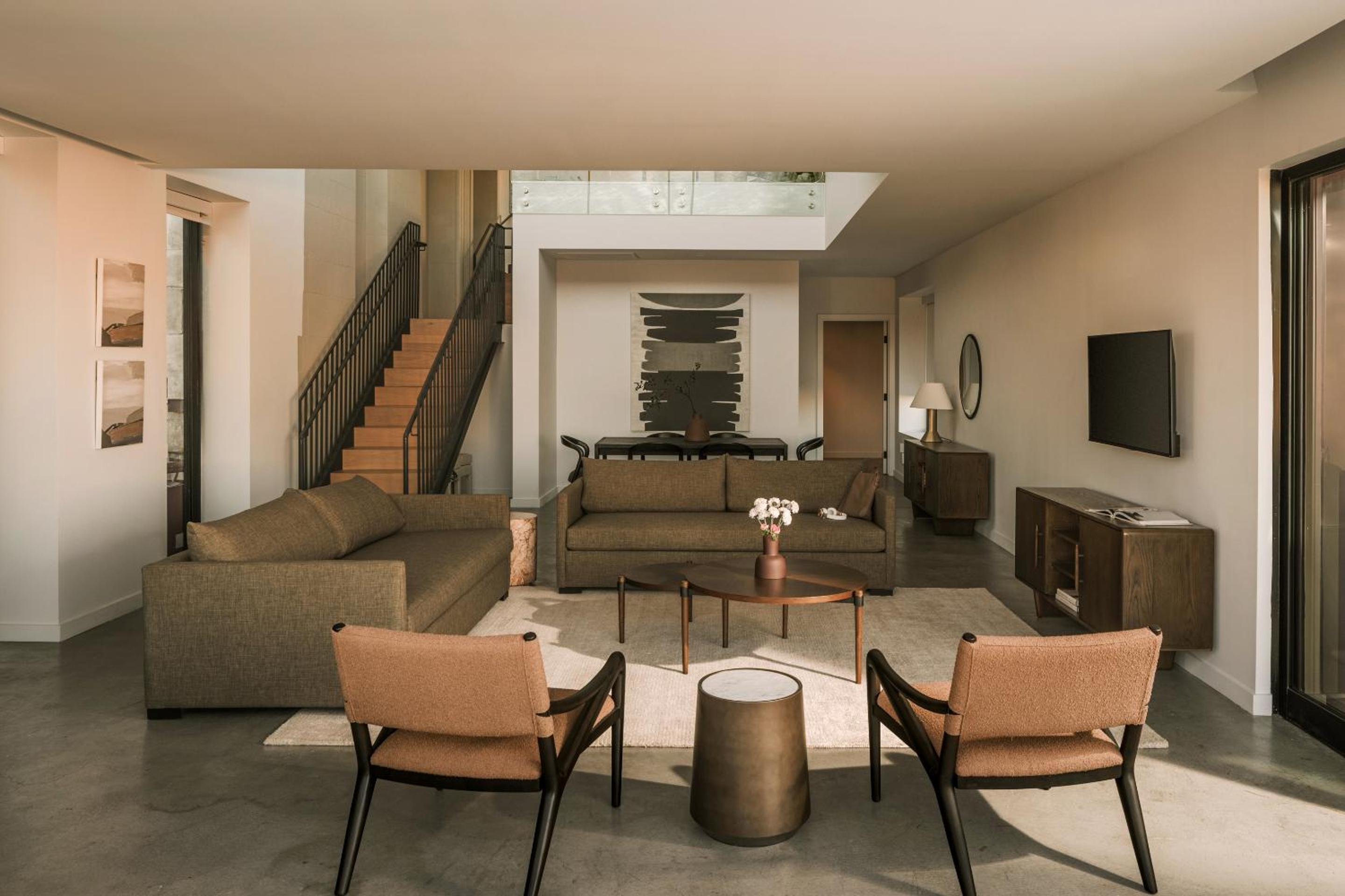 Penthouse Apartment