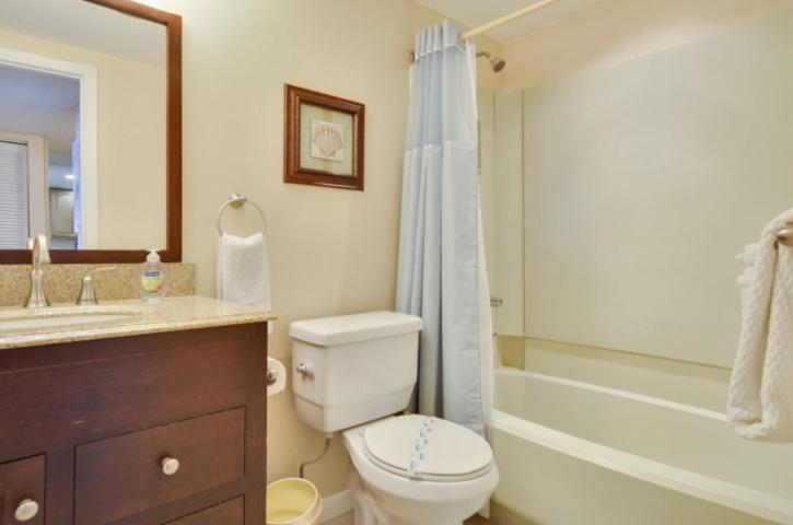 Two-Bedroom Apartment photo 2