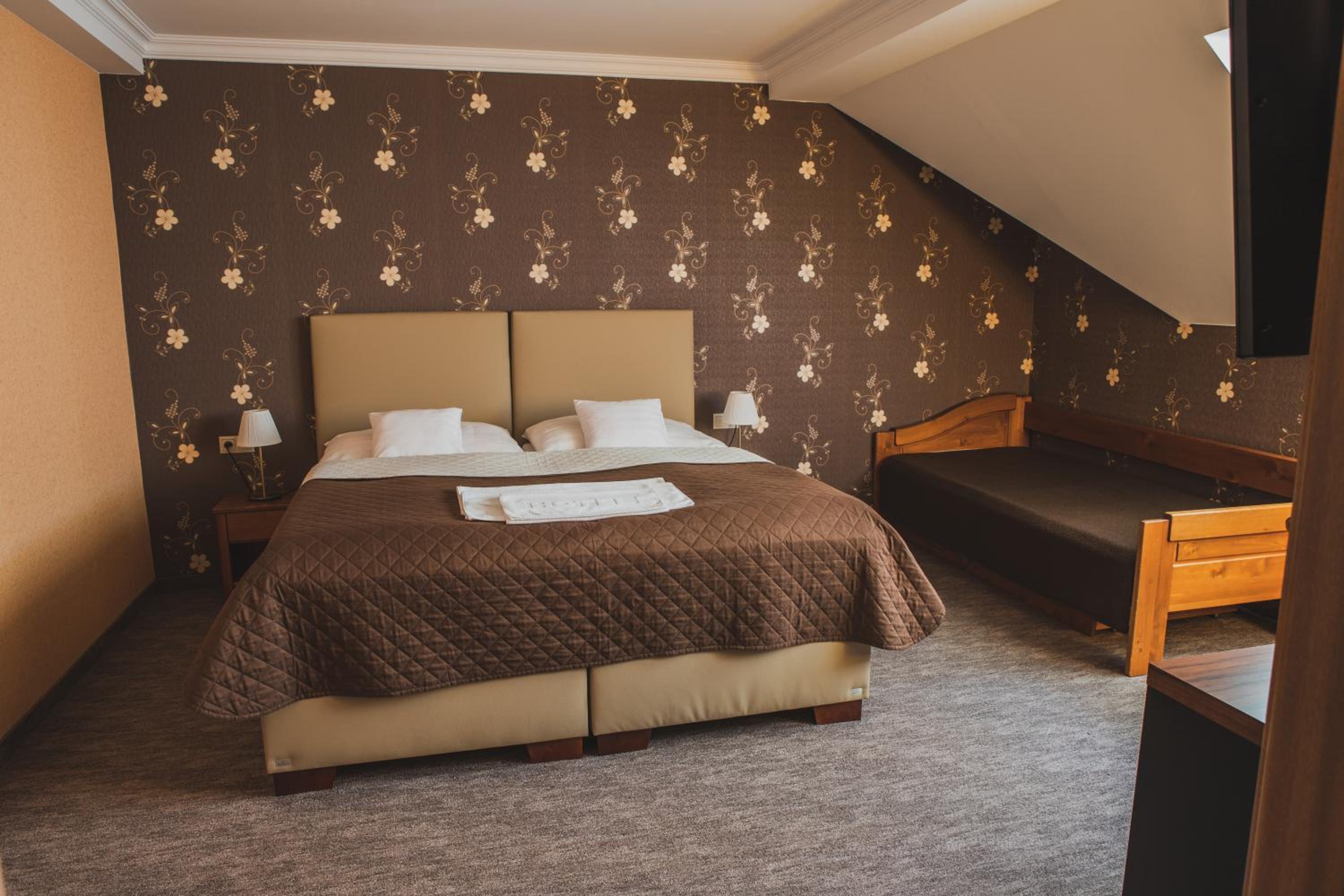 Comfort Triple Room - Photo 9