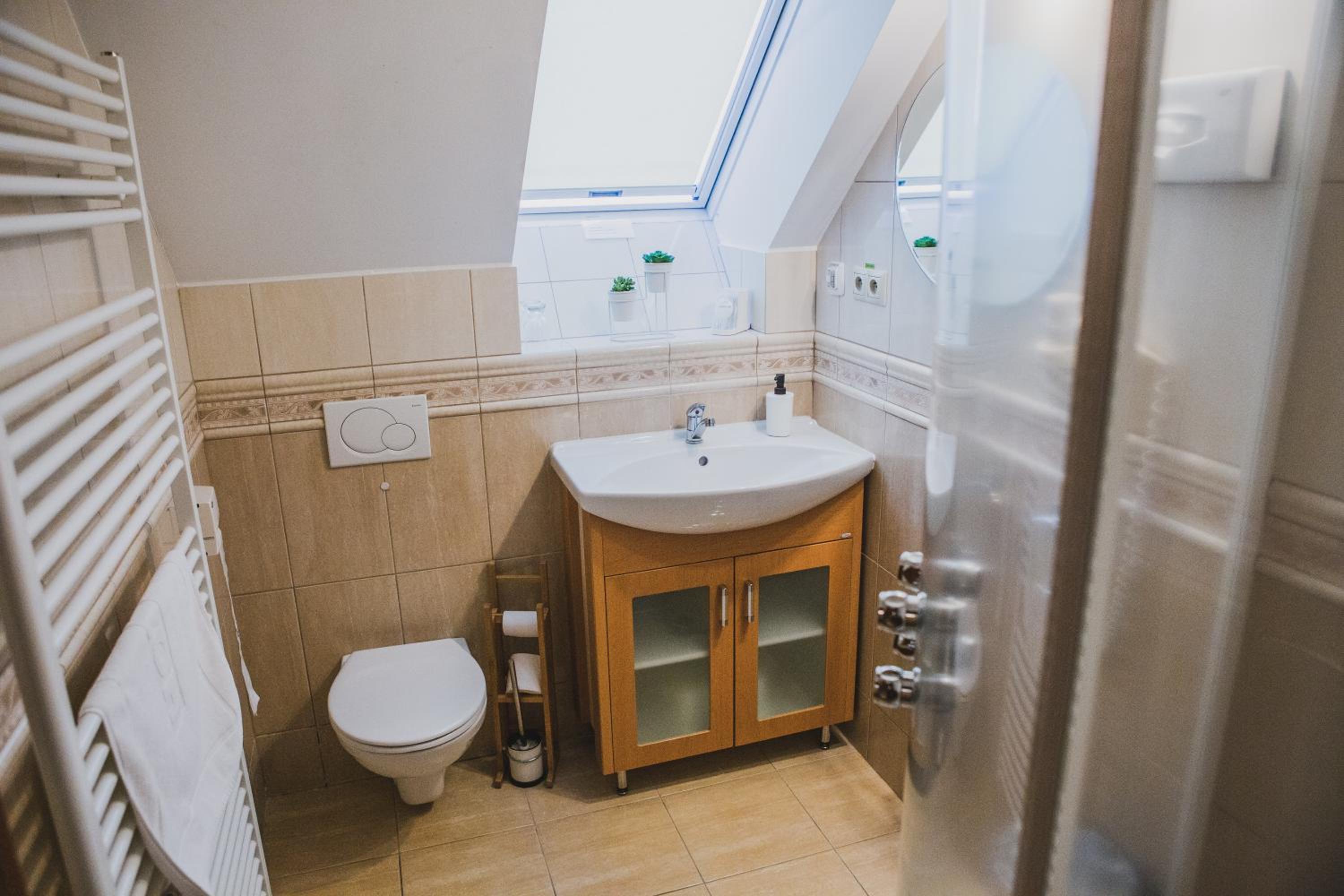 Comfort Triple Room - Photo 2