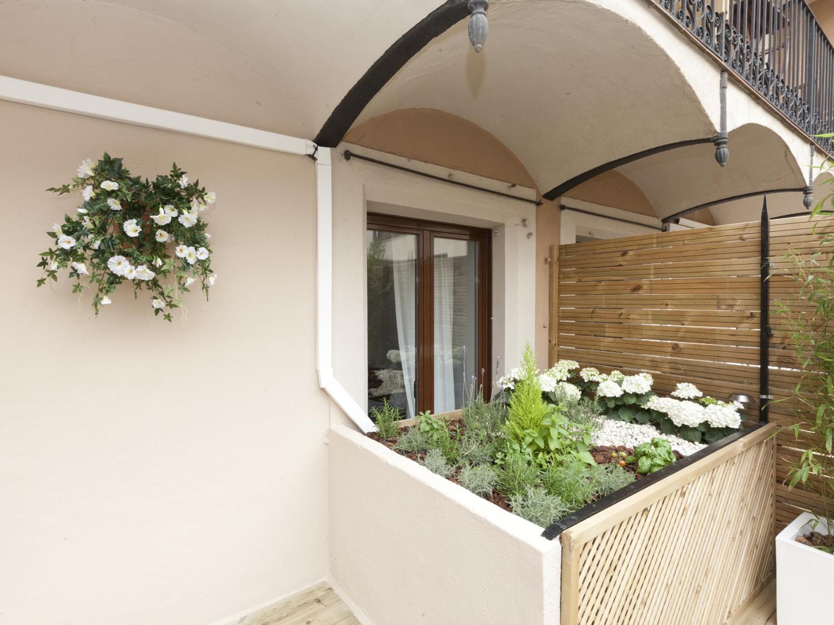 Two-Bedroom Apartment with Terrace photo 3