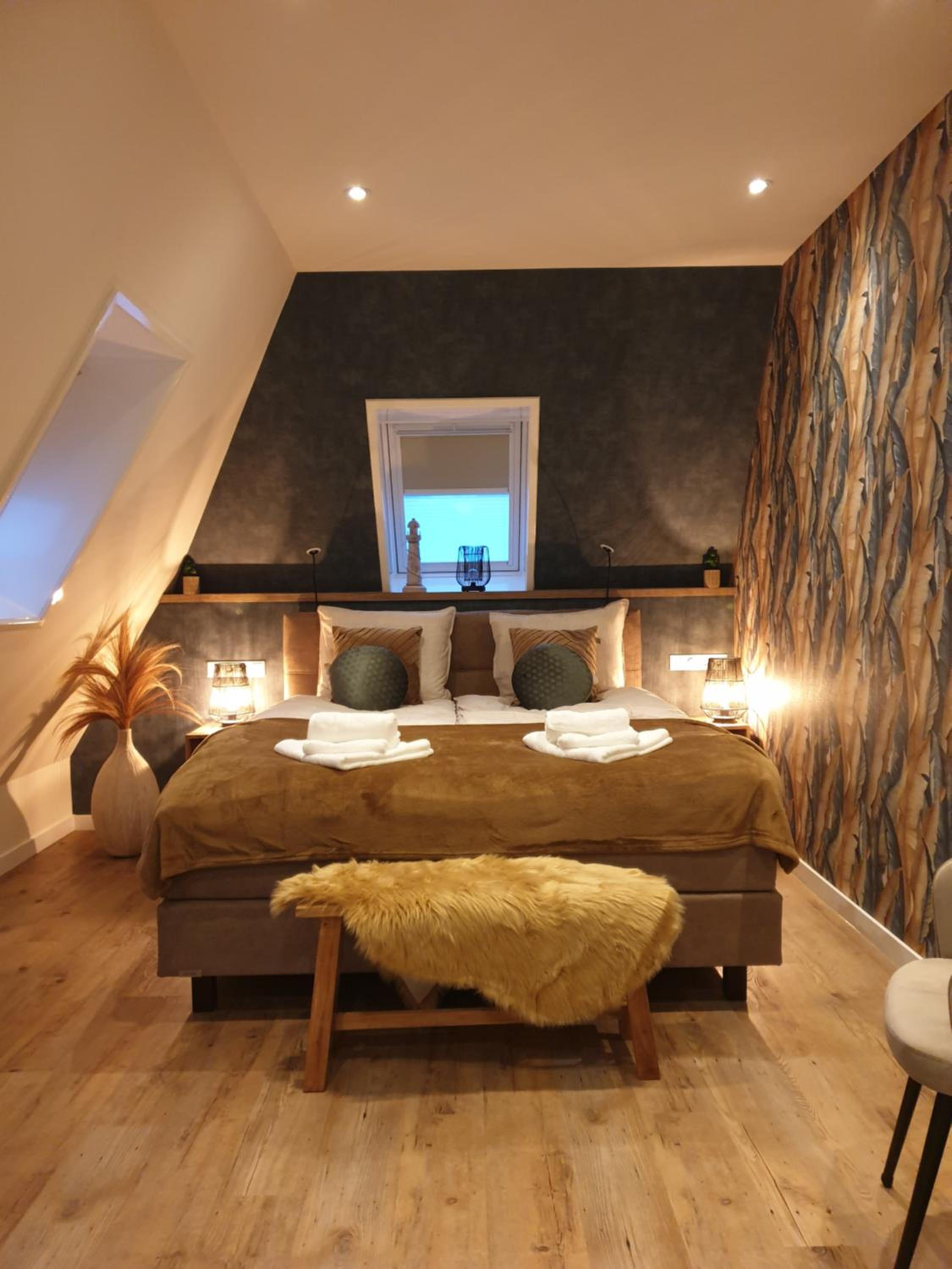 Superior King Room