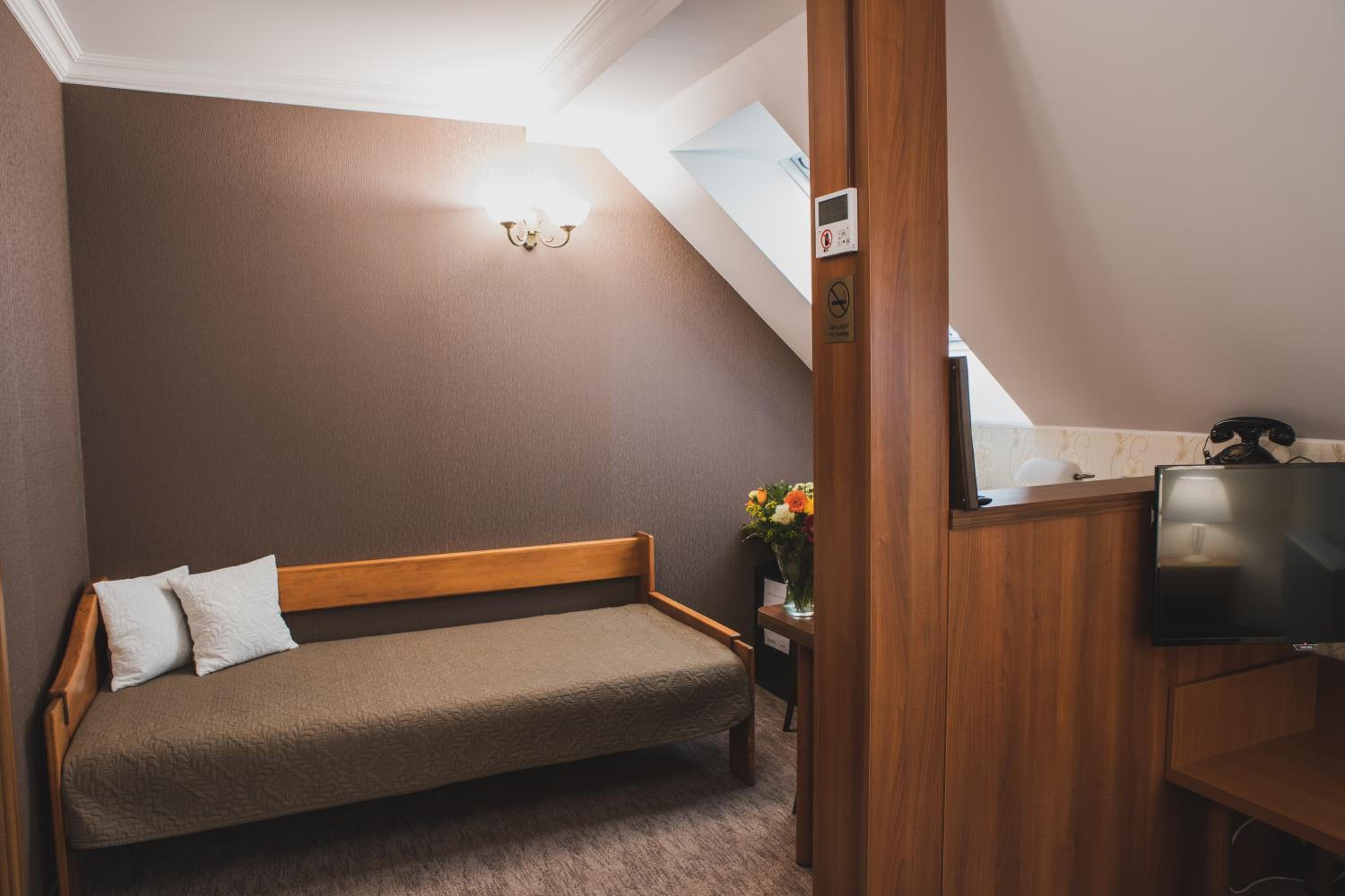Comfort Triple Room - Photo 15