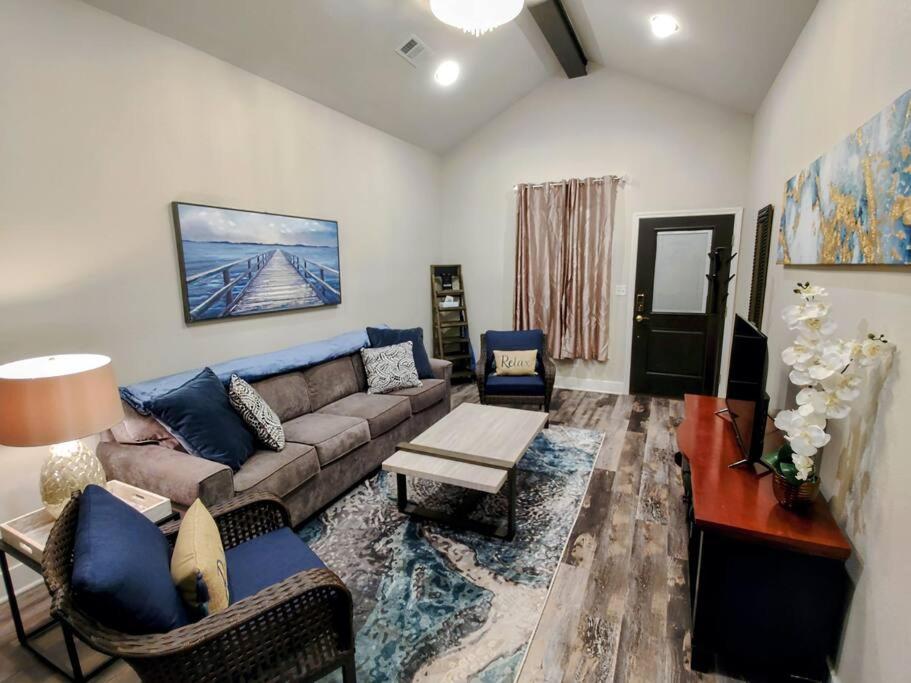 Two-Bedroom House photo 1