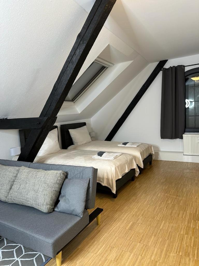 Large Twin Room - 8 photo 1