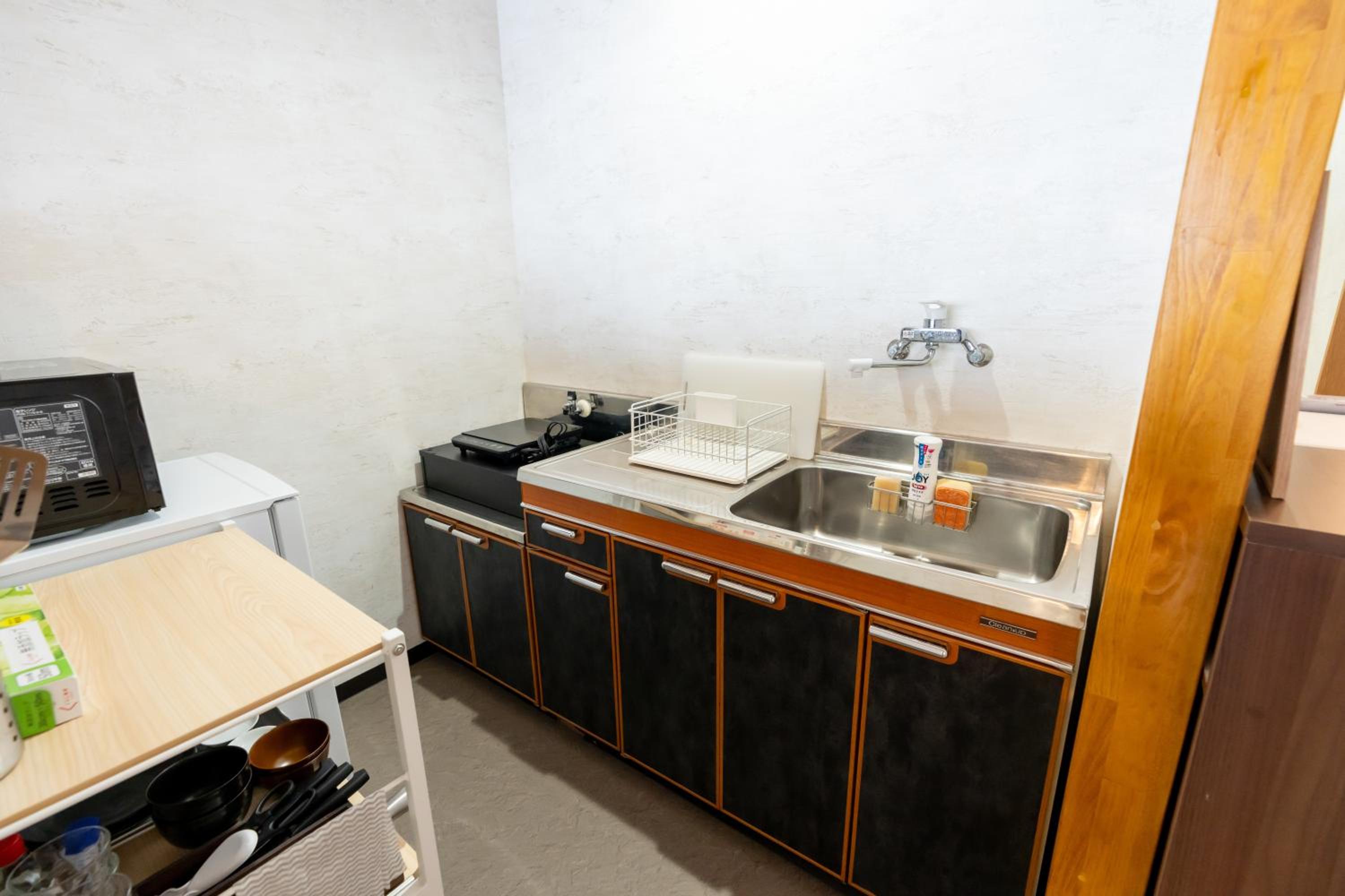 One-Bedroom Apartment - Photo 23