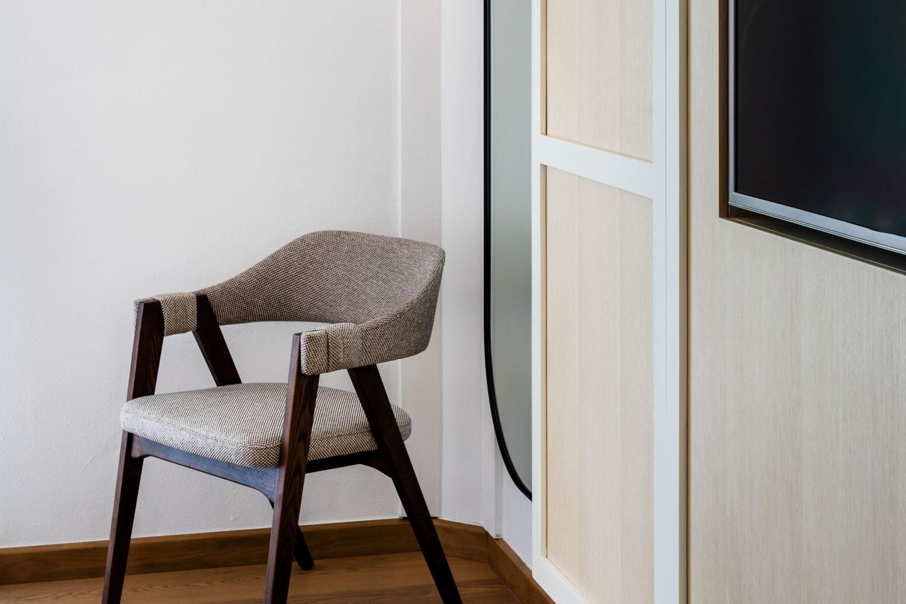 Superior Room - Photo 8