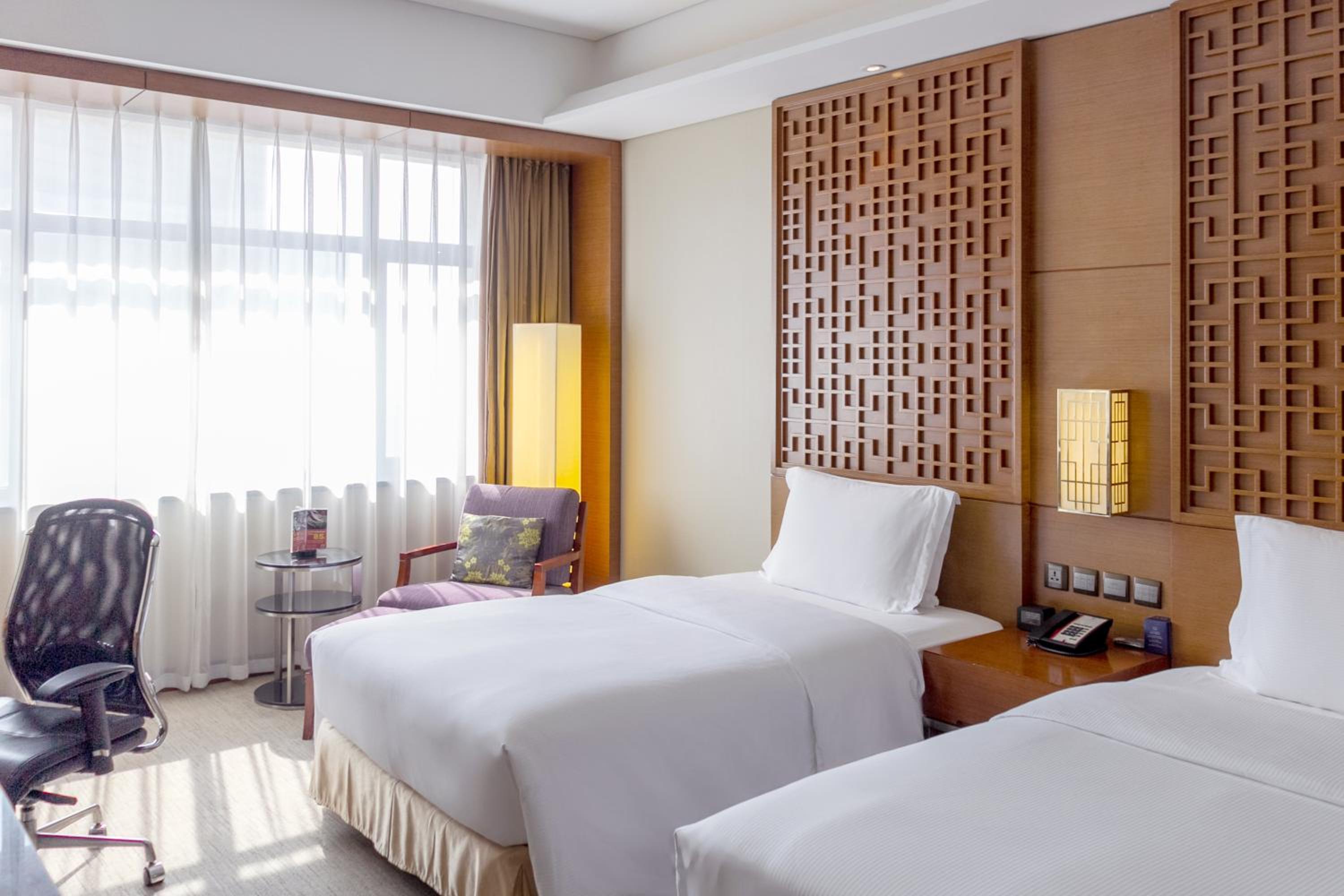 Twin Room - Photo 1