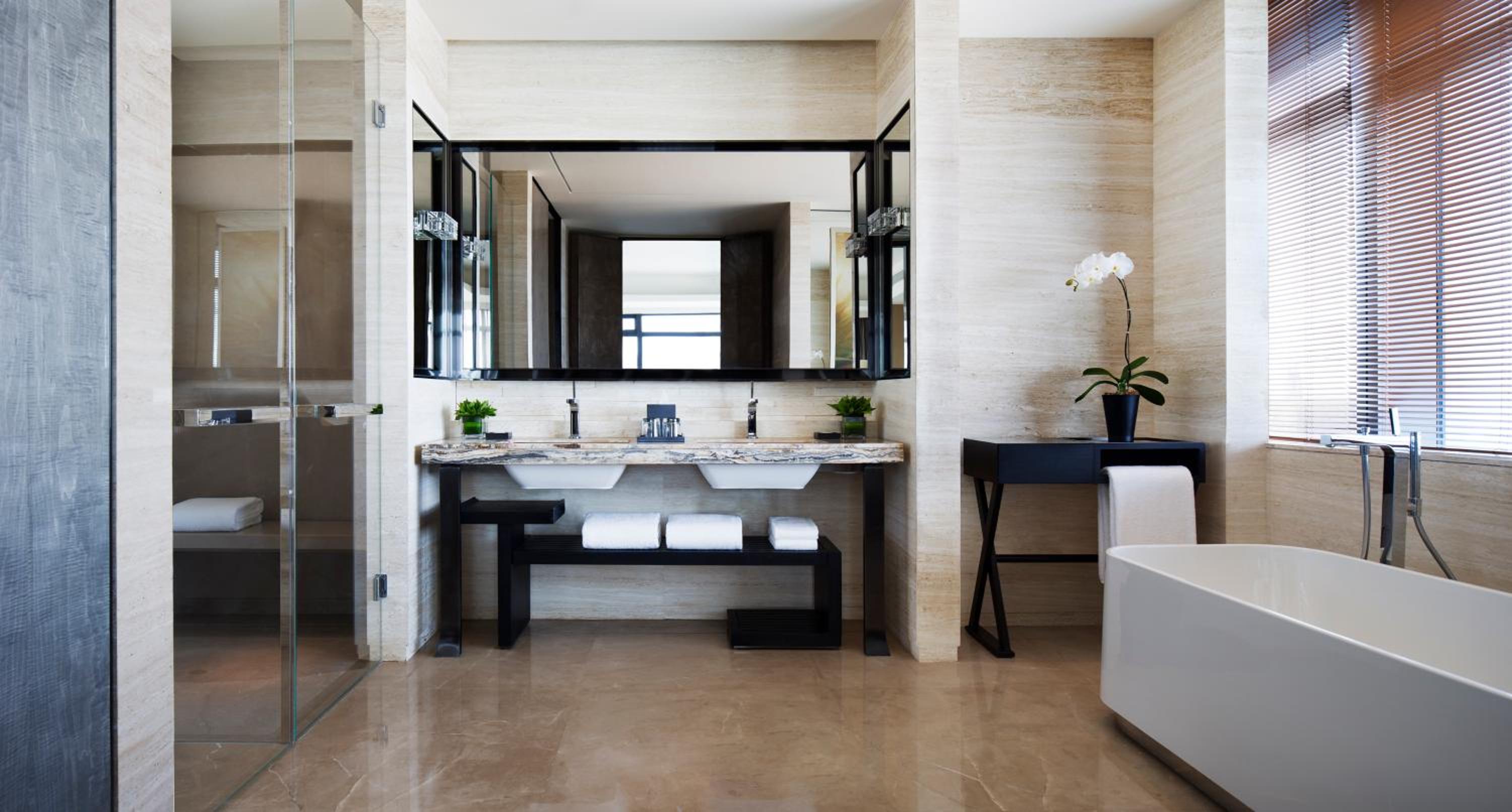 Grand Executive Suite photo 3