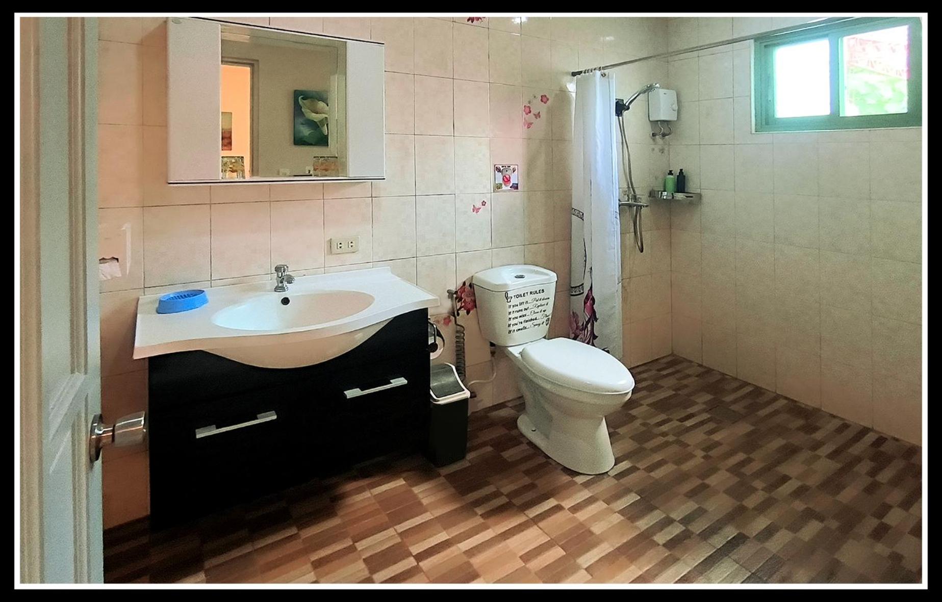 Apartment with Pool View  - Photo 3