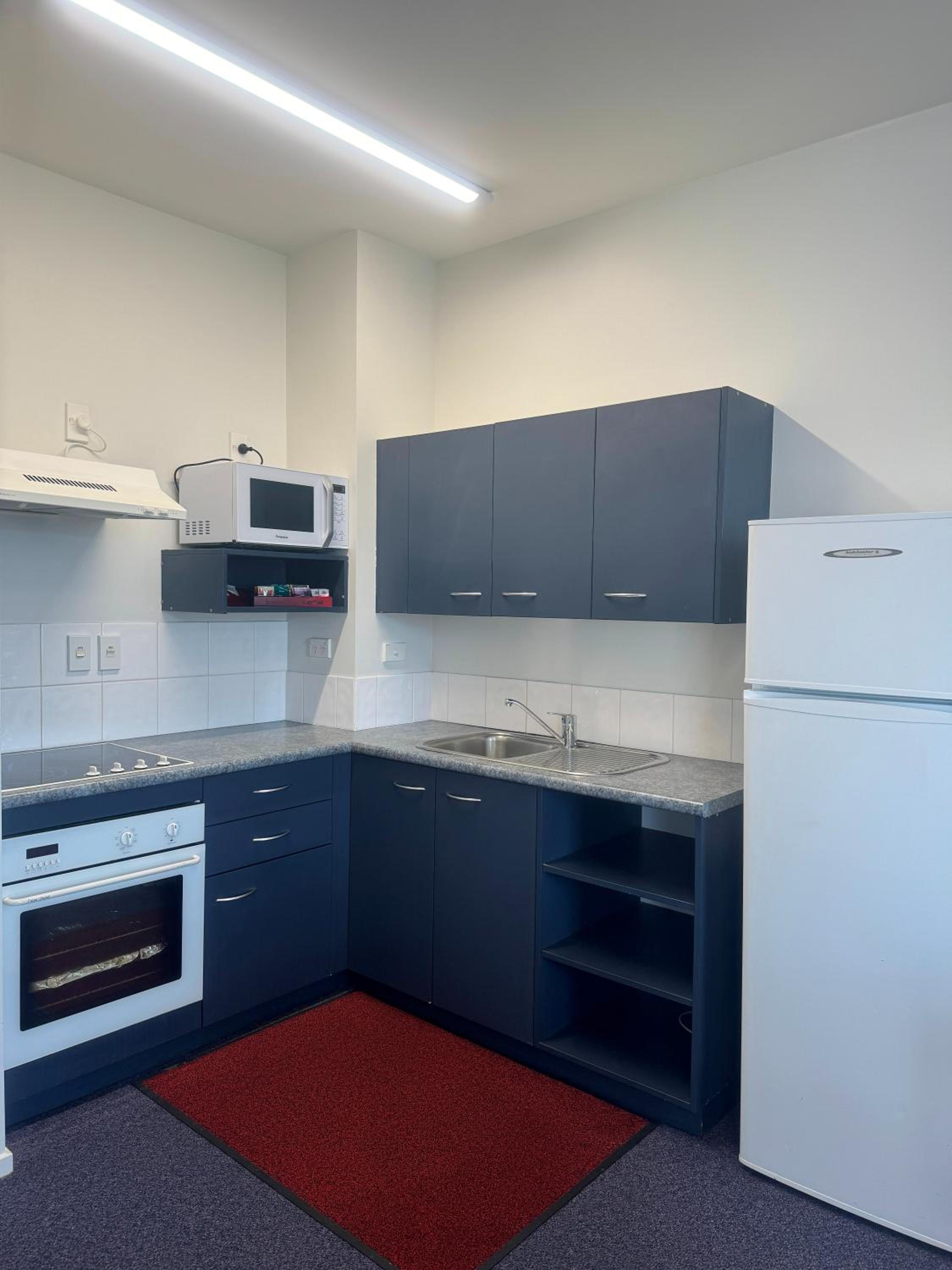 Two-Bedroom Apartment - Photo 4