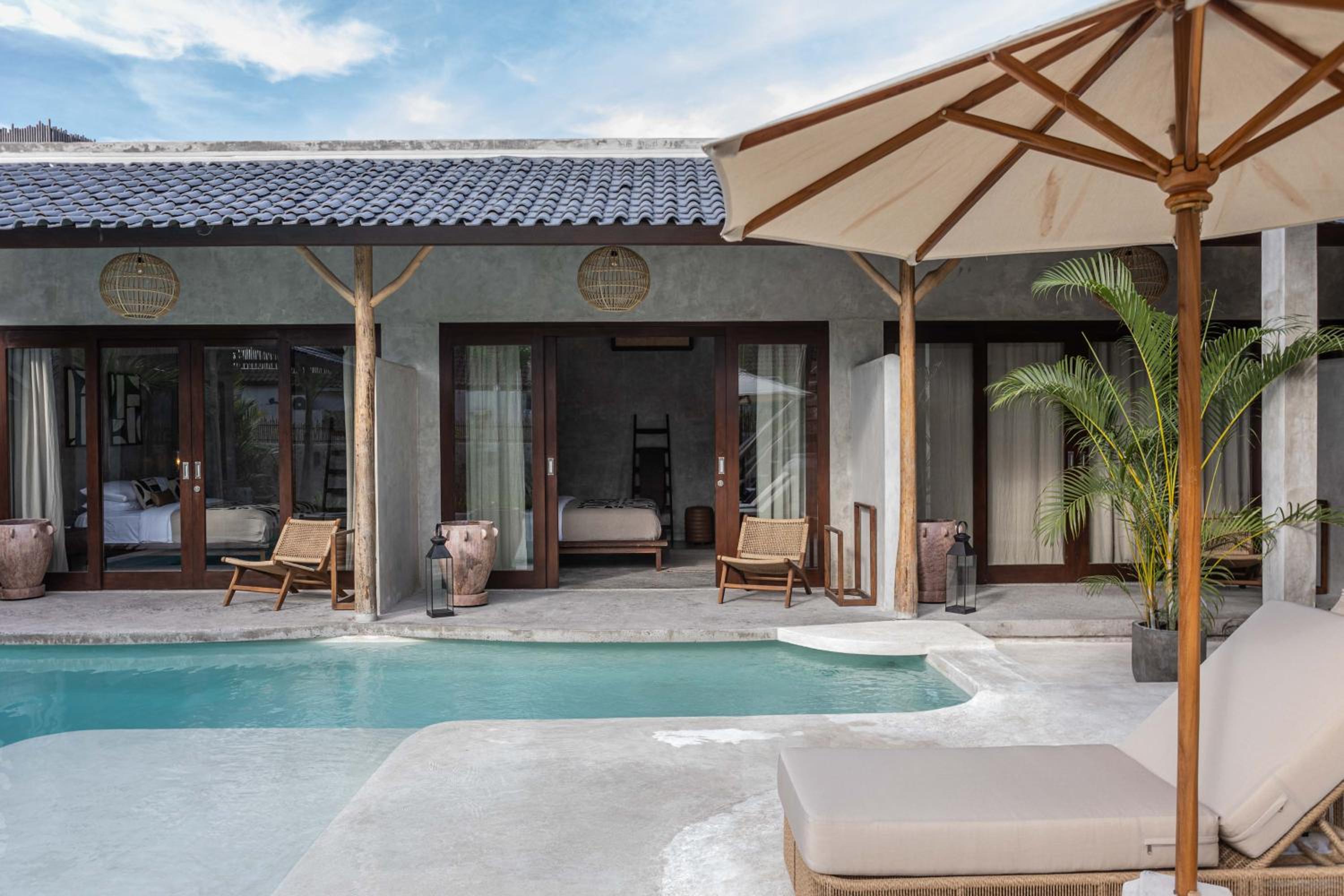 Double Room with Pool View