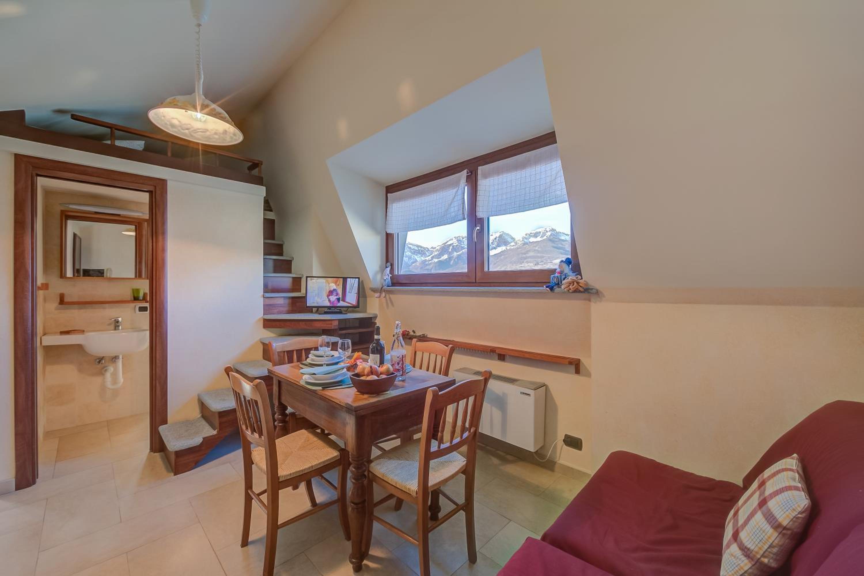 Studio with Mountain View photo 3