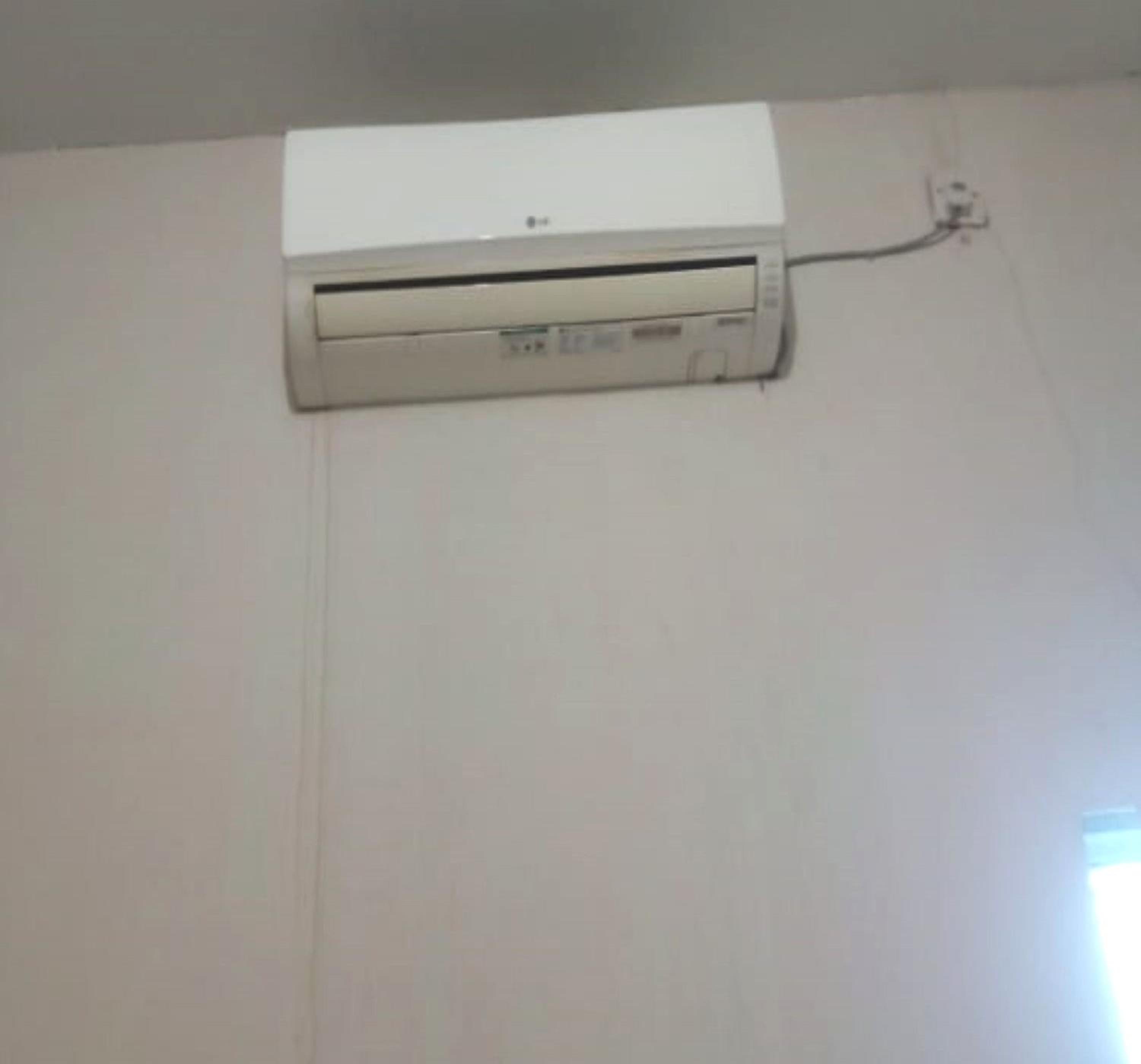Standard Double Room - Photo 9